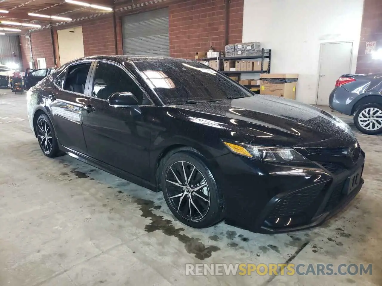 4 fotografías del automóvil dañado 4T1T11AK6MU545856 TOYOTA CAMRY 2021
