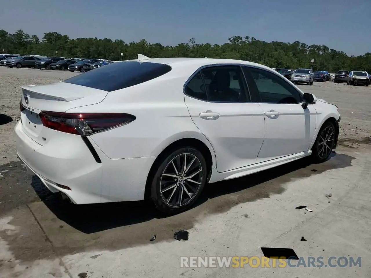 3 fotografías del automóvil dañado 4T1T11AK6MU600046 TOYOTA CAMRY 2021