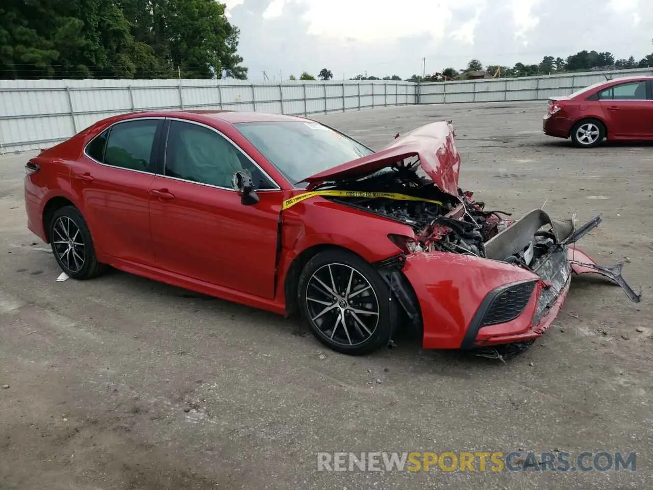 4 fotografías del automóvil dañado 4T1T11AK7MU490320 TOYOTA CAMRY 2021