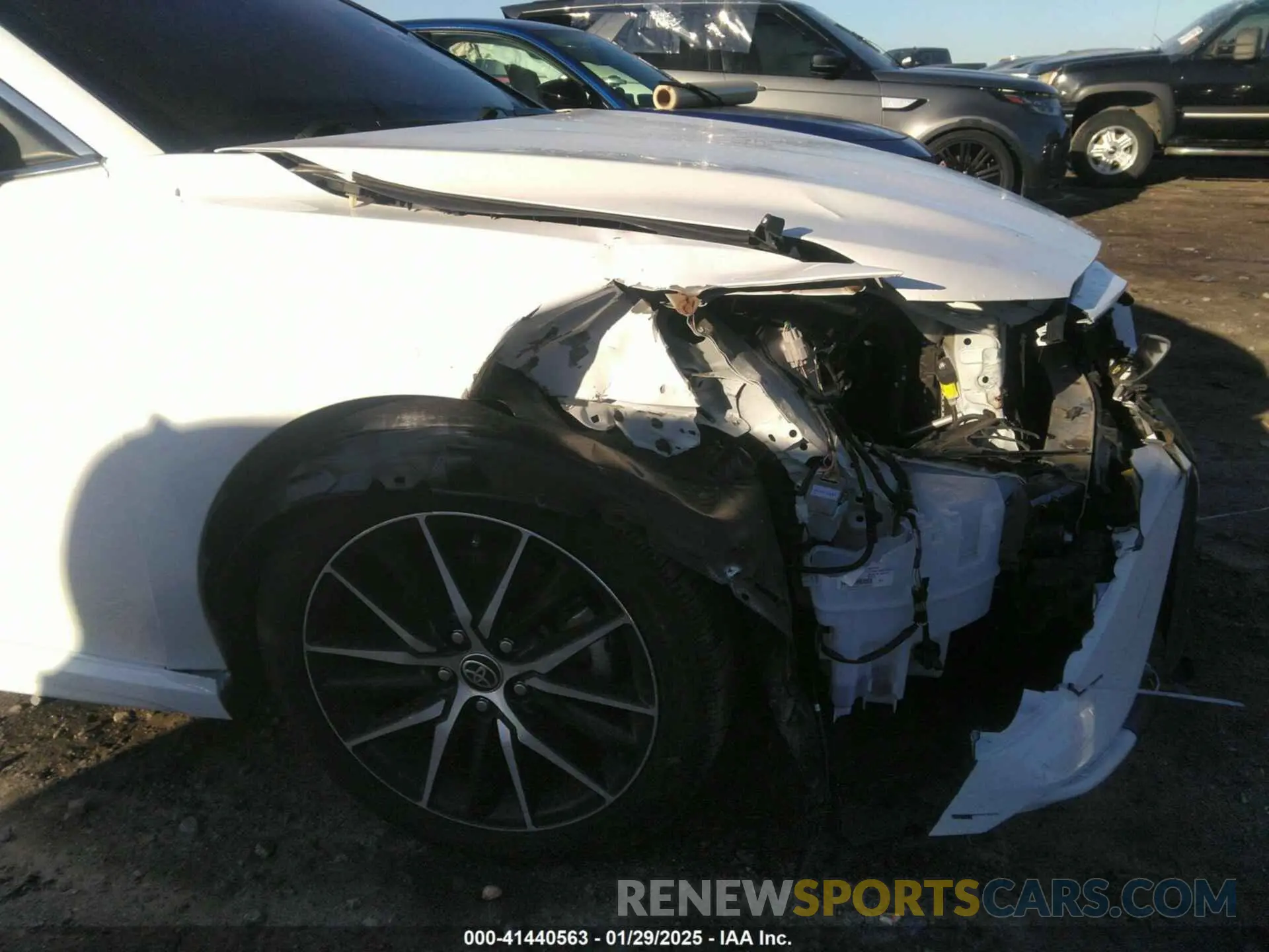 19 fotografías del automóvil dañado 4T1T11AK7MU515295 TOYOTA CAMRY 2021