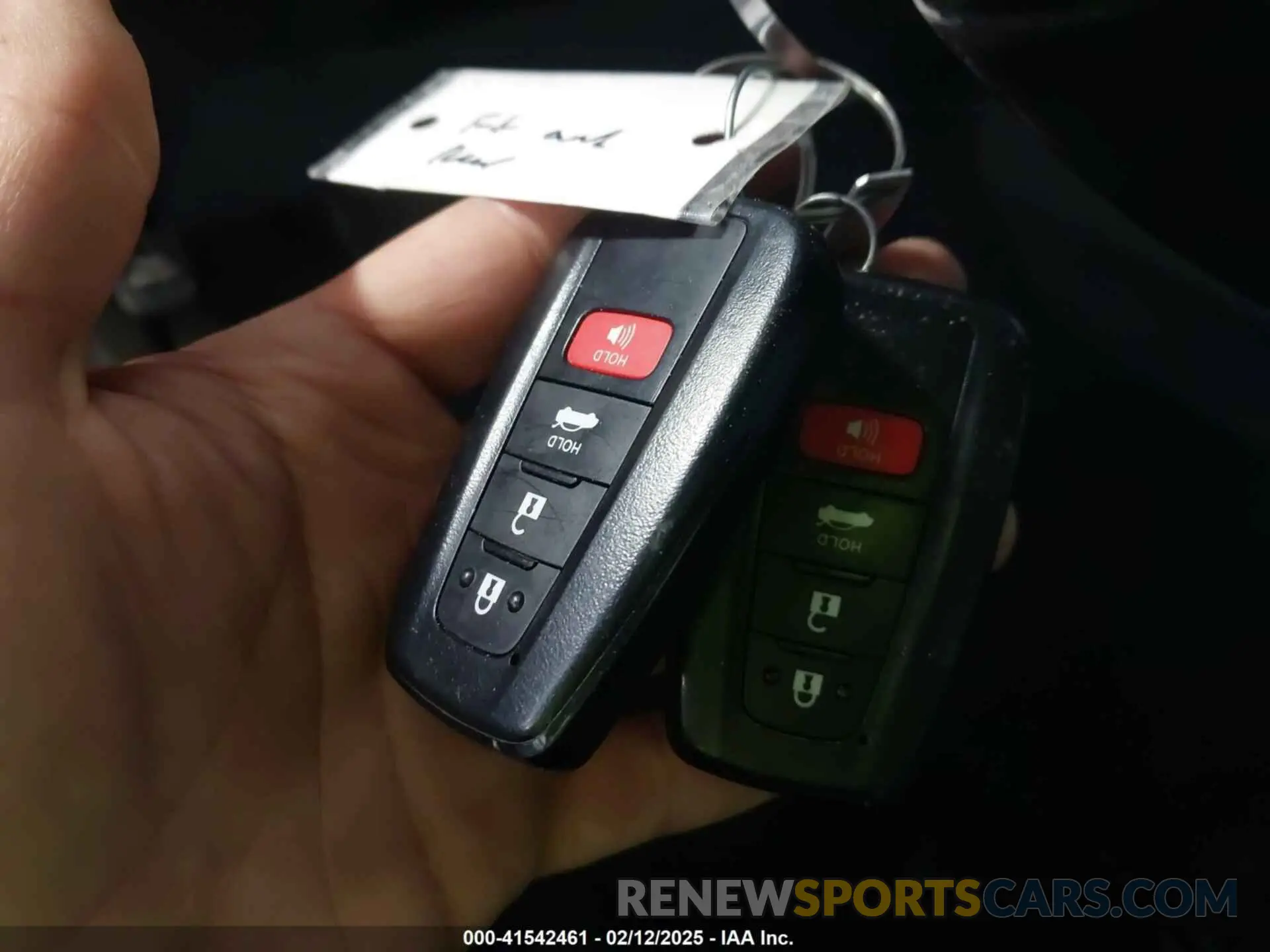 11 fotografías del automóvil dañado 4T1T11AK8MU480461 TOYOTA CAMRY 2021