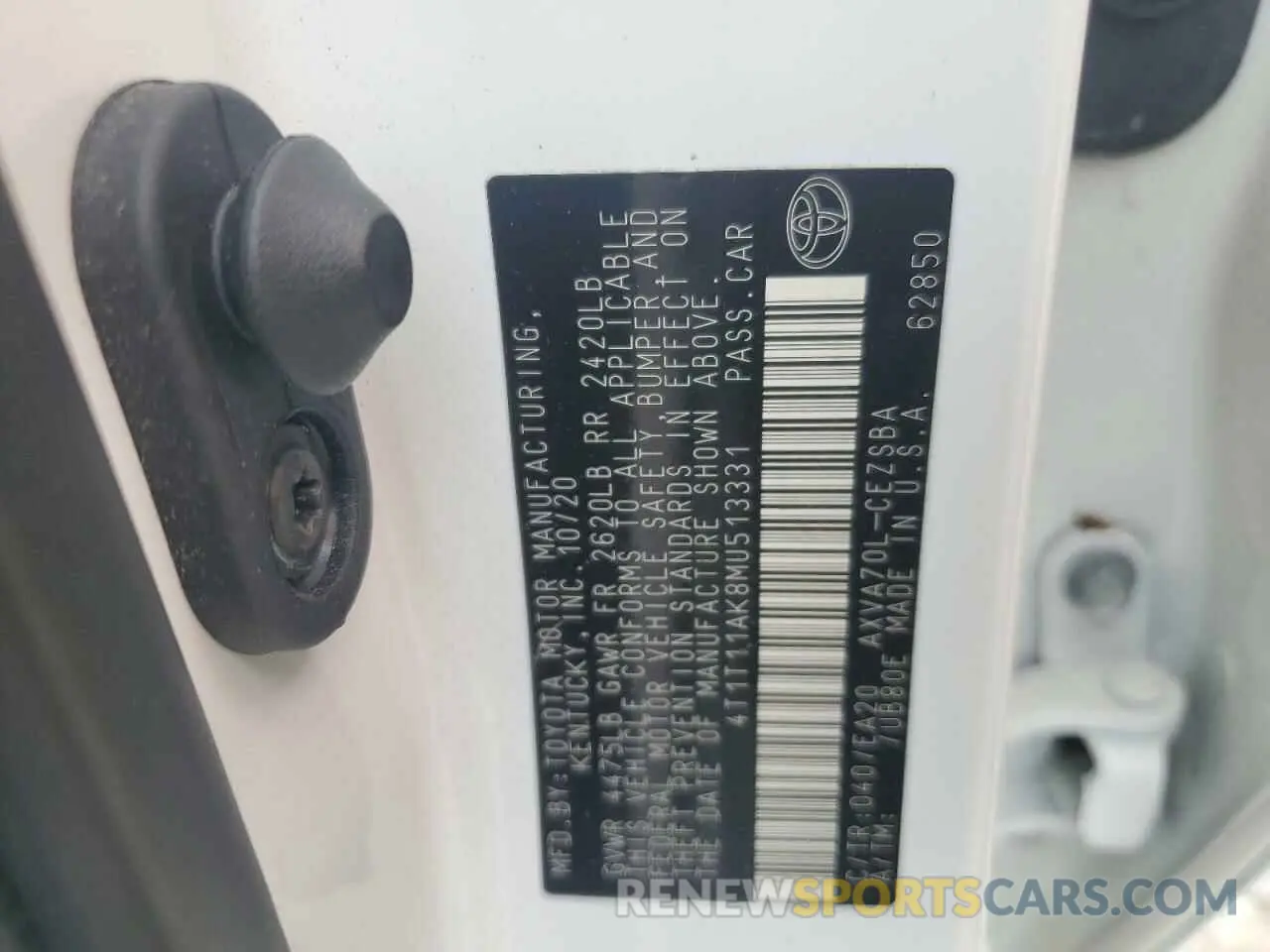 12 fotografías del automóvil dañado 4T1T11AK8MU513331 TOYOTA CAMRY 2021