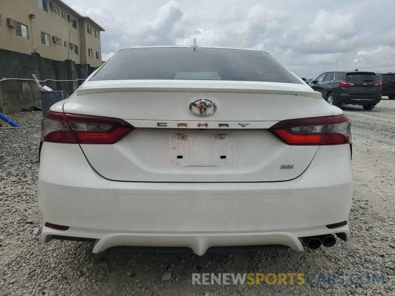 6 fotografías del automóvil dañado 4T1T11AK8MU513331 TOYOTA CAMRY 2021