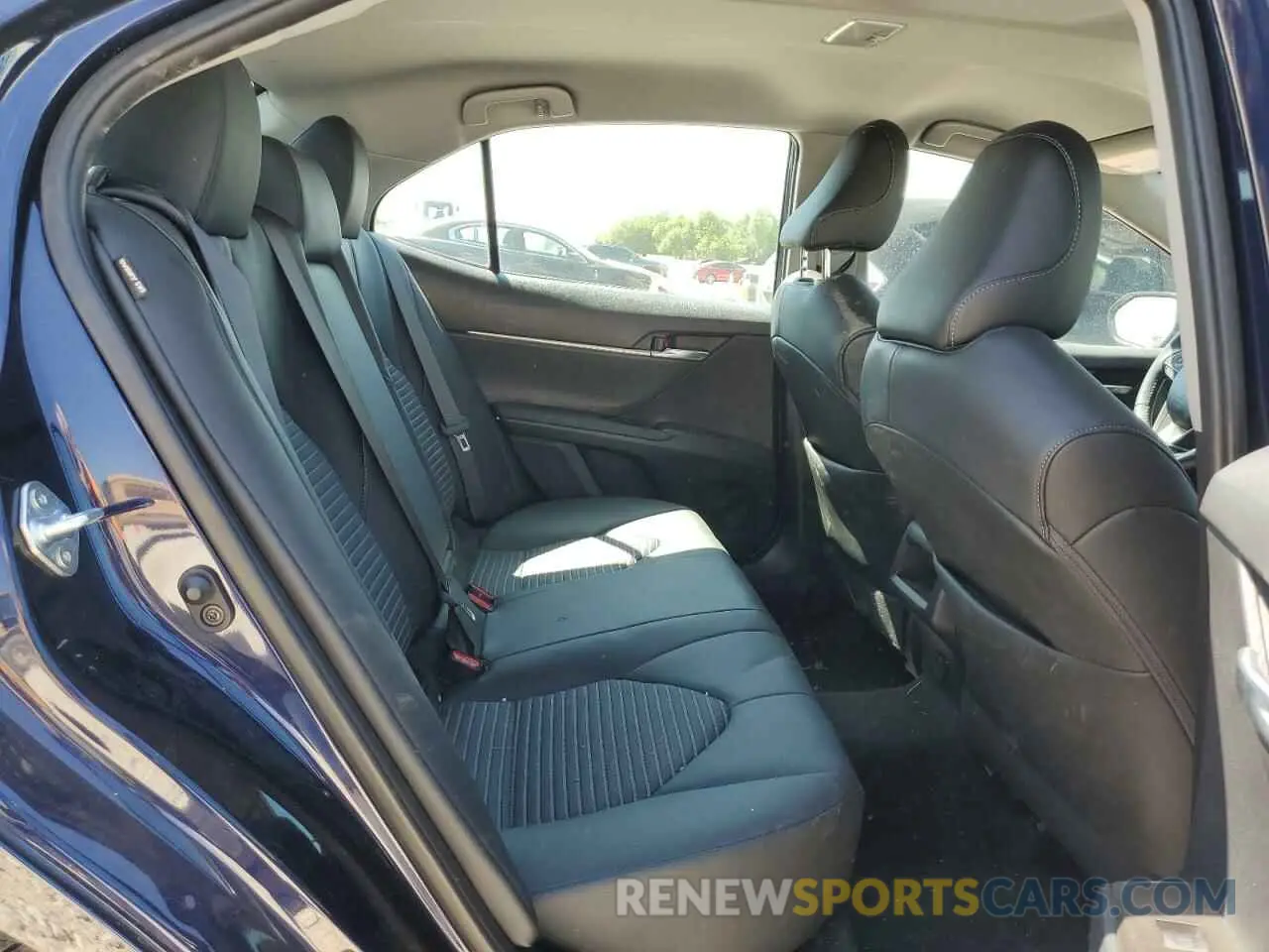 10 fotografías del automóvil dañado 4T1T11AK8MU575540 TOYOTA CAMRY 2021