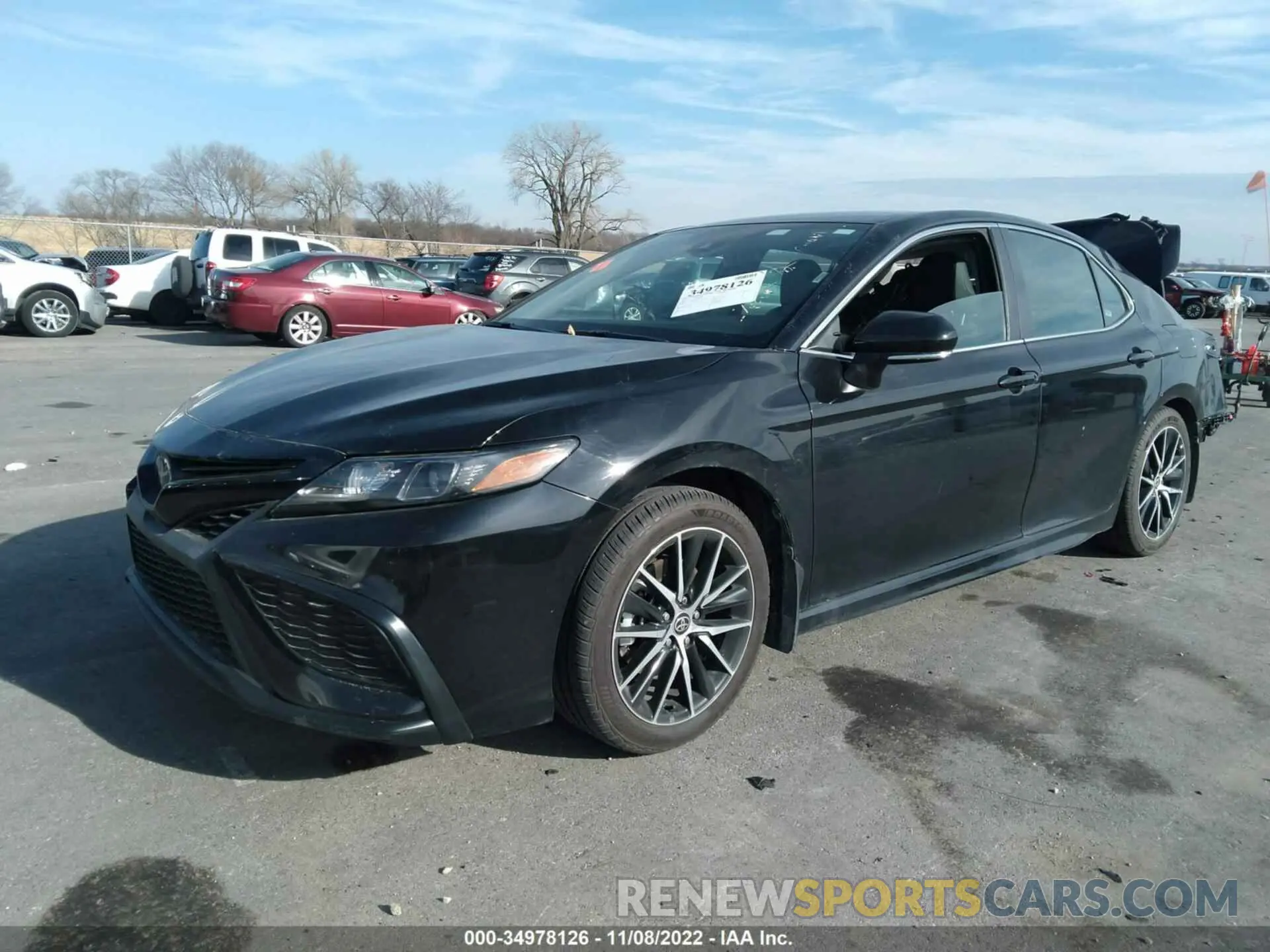 2 fotografías del automóvil dañado 4T1T11AK9MU613583 TOYOTA CAMRY 2021
