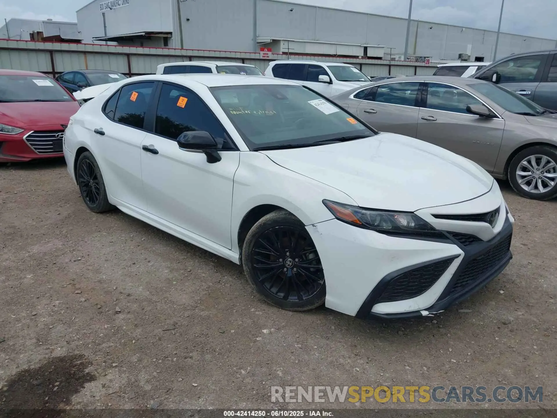 1 fotografías del automóvil dañado 4T1T11AKXMU494992 TOYOTA CAMRY 2021