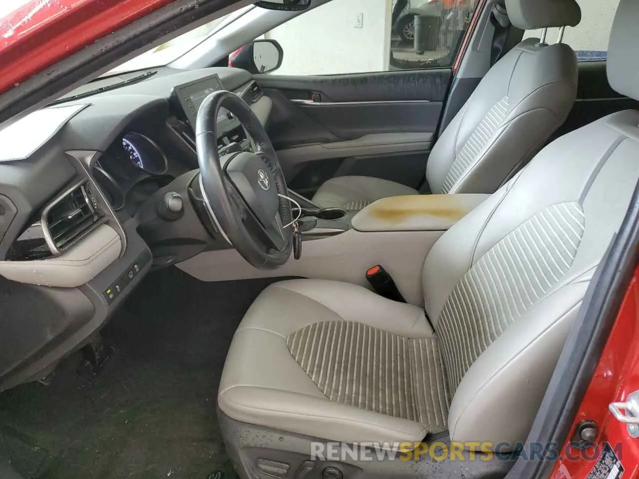 7 fotografías del automóvil dañado 4T1T11AKXMU495494 TOYOTA CAMRY 2021