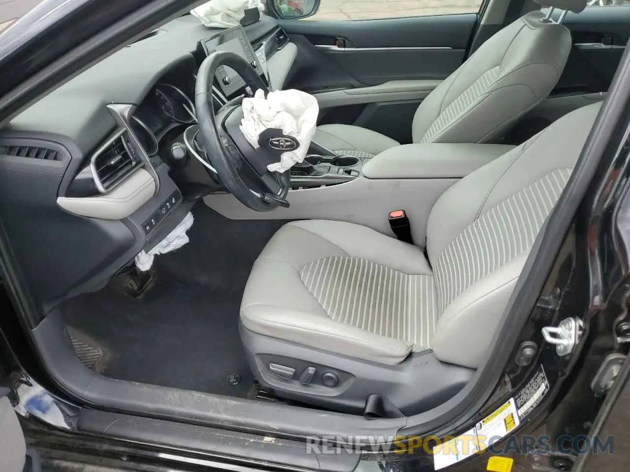 7 fotografías del automóvil dañado 4T1T11BK4MU024441 TOYOTA CAMRY 2021