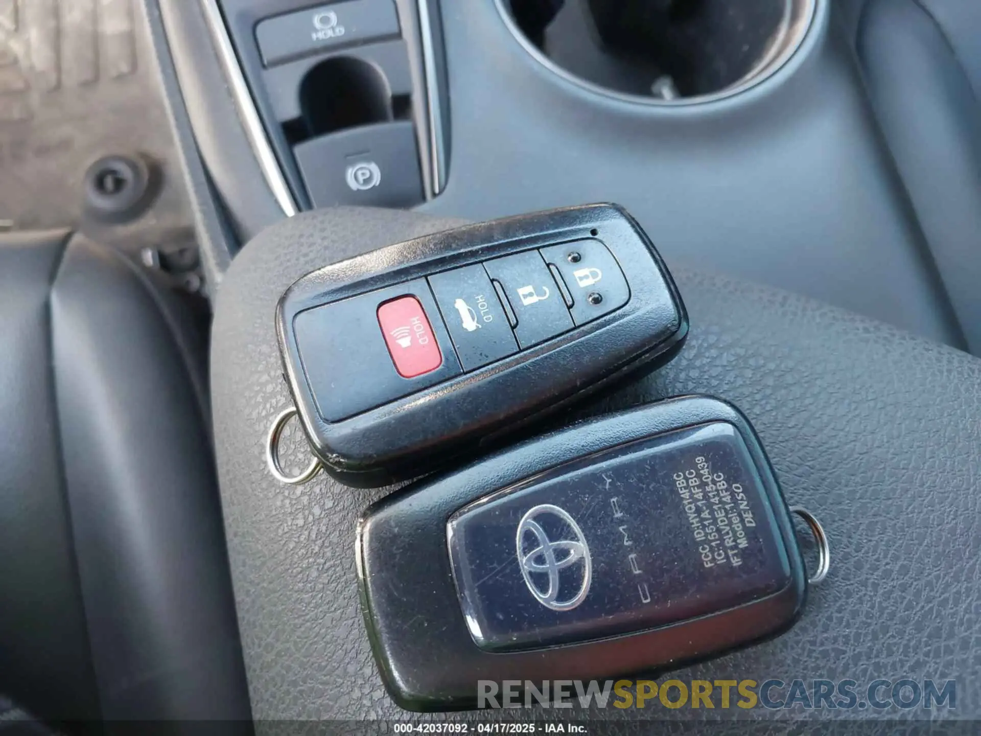 11 fotografías del automóvil dañado 4T1T11BK5MU028501 TOYOTA CAMRY 2021