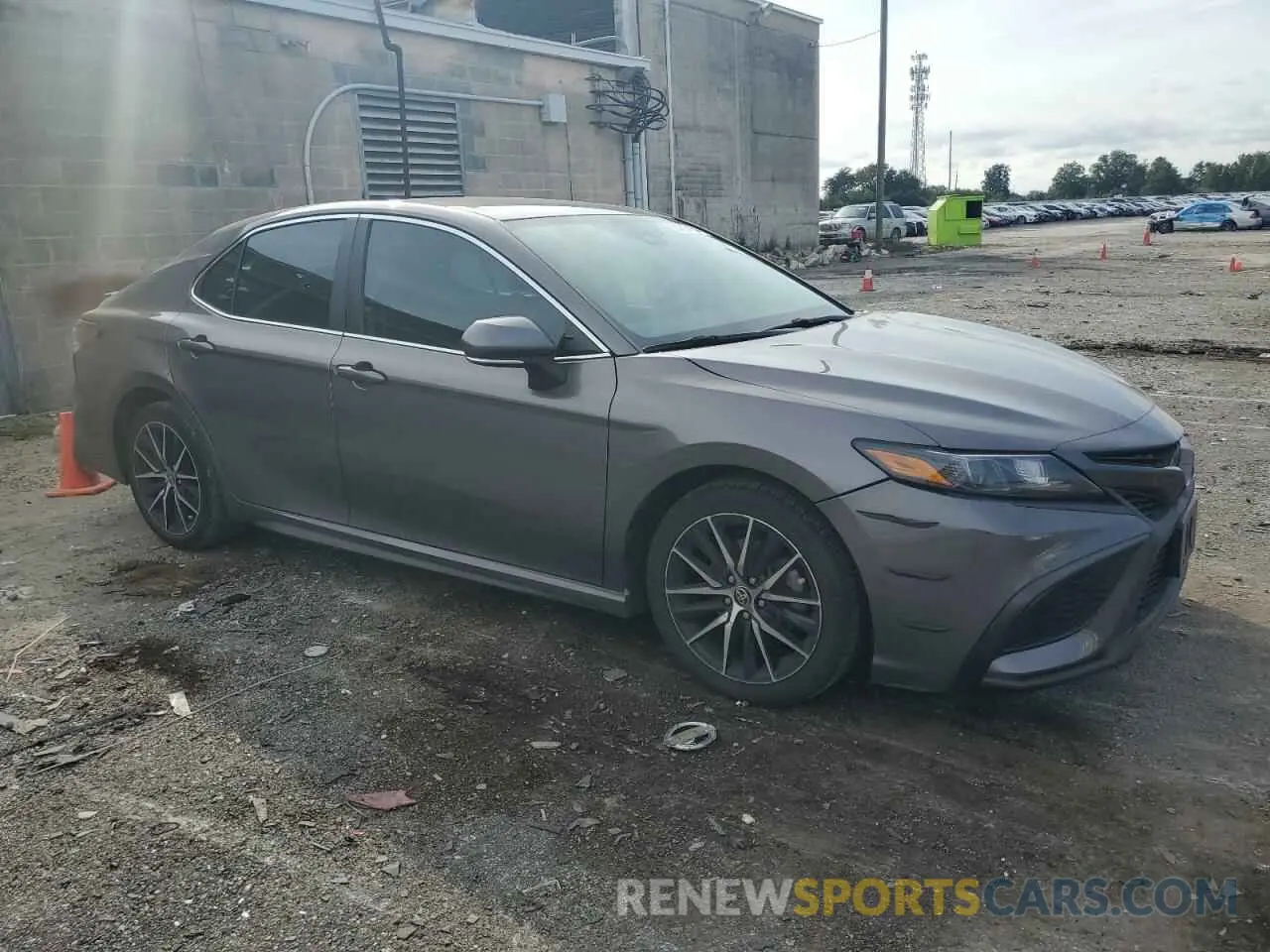 4 fotografías del automóvil dañado 4T1T11BK6MU034906 TOYOTA CAMRY 2021