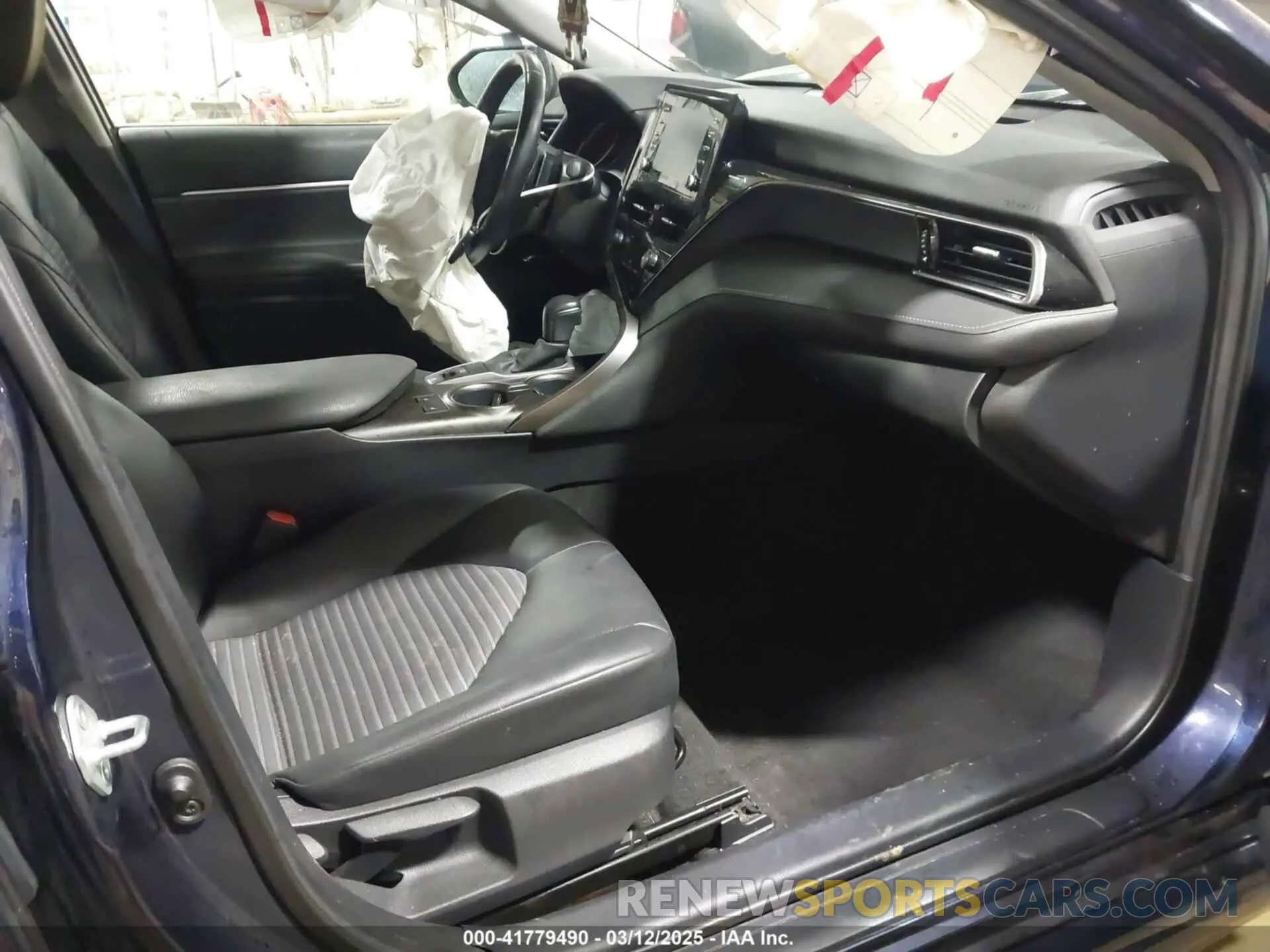 5 fotografías del automóvil dañado 4T1T11BK8MU041159 TOYOTA CAMRY 2021