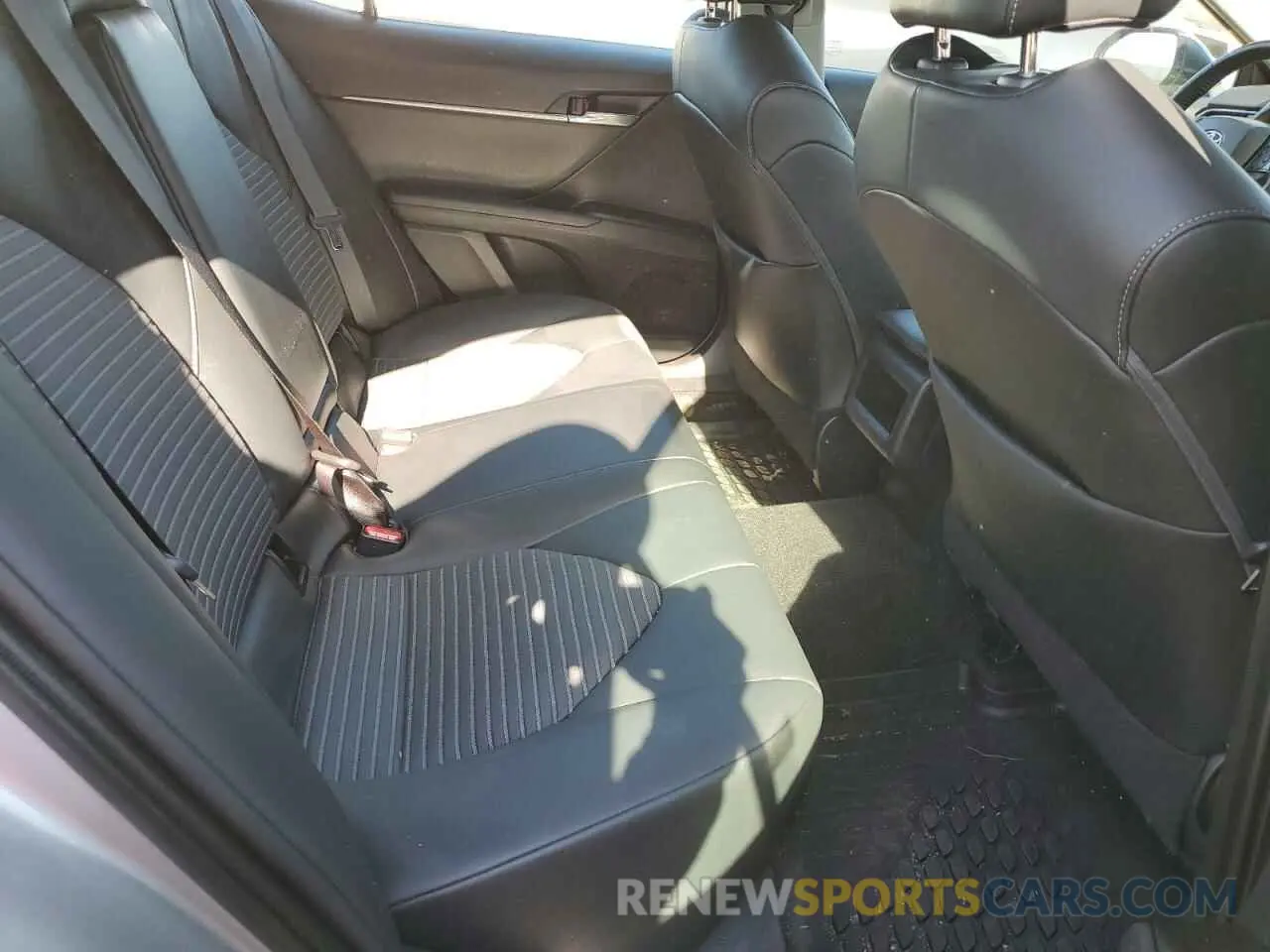 10 fotografías del automóvil dañado 4T1T11BKXMU031653 TOYOTA CAMRY 2021