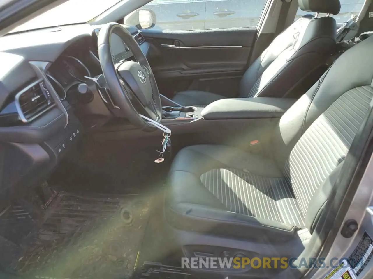 7 fotografías del automóvil dañado 4T1T11BKXMU031653 TOYOTA CAMRY 2021