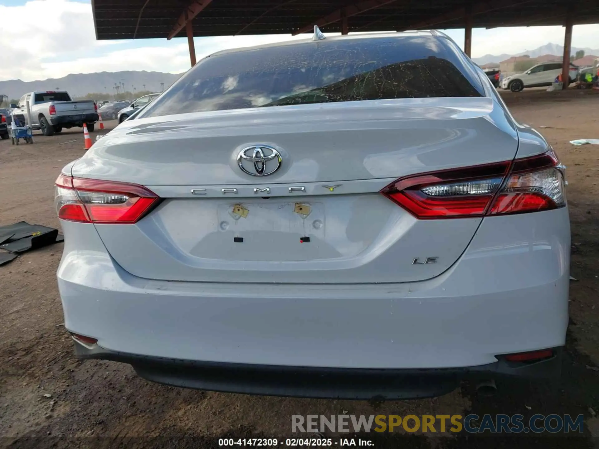 17 fotografías del automóvil dañado 4T1C11AK0NU068424 TOYOTA CAMRY 2022
