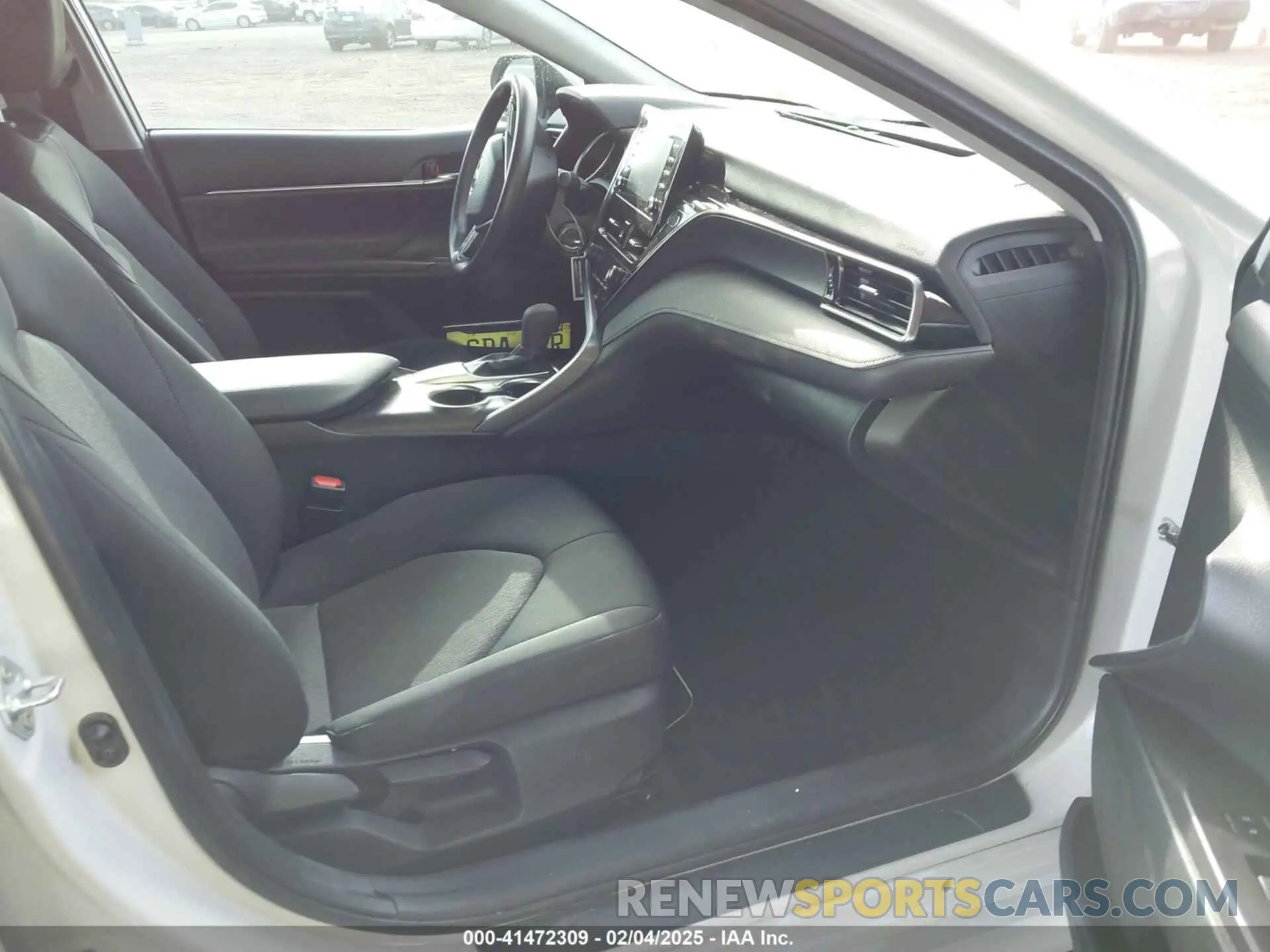 5 fotografías del automóvil dañado 4T1C11AK0NU068424 TOYOTA CAMRY 2022