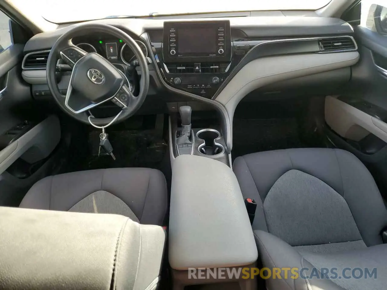 8 fotografías del automóvil dañado 4T1C11AK0NU664424 TOYOTA CAMRY 2022