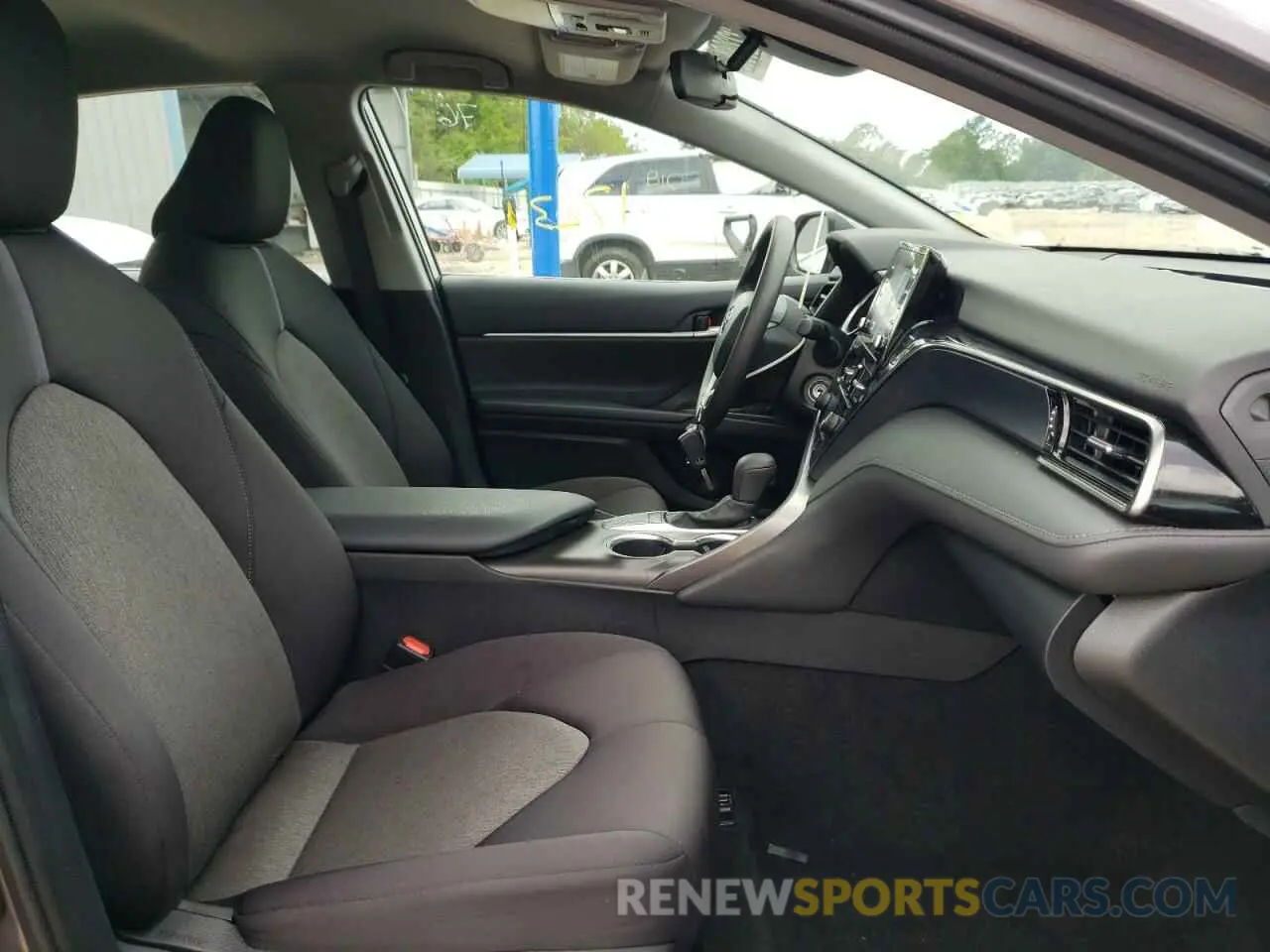 5 fotografías del automóvil dañado 4T1C11AK1NU012170 TOYOTA CAMRY 2022