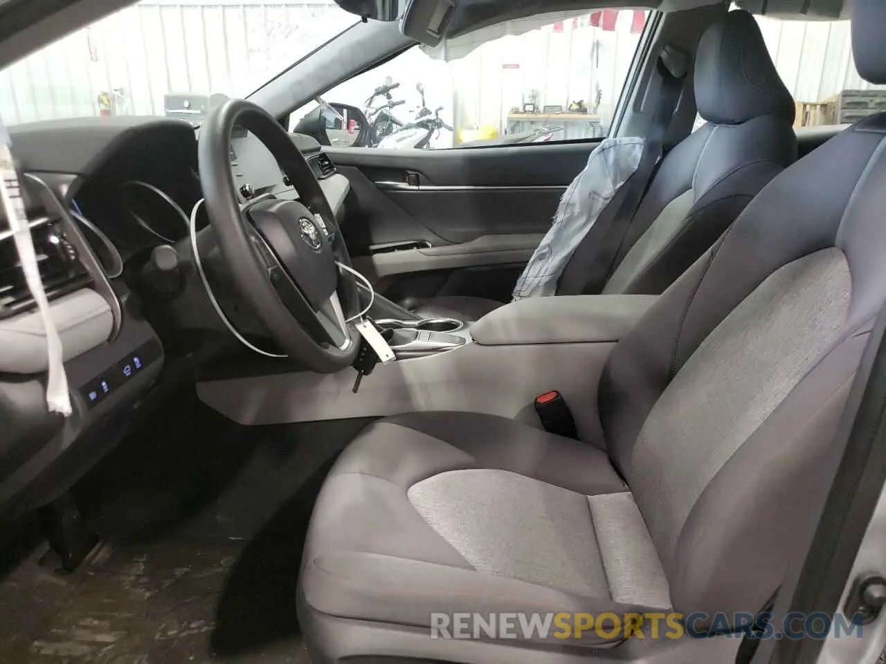 5 fotografías del automóvil dañado 4T1C11AK1NU048683 TOYOTA CAMRY 2022