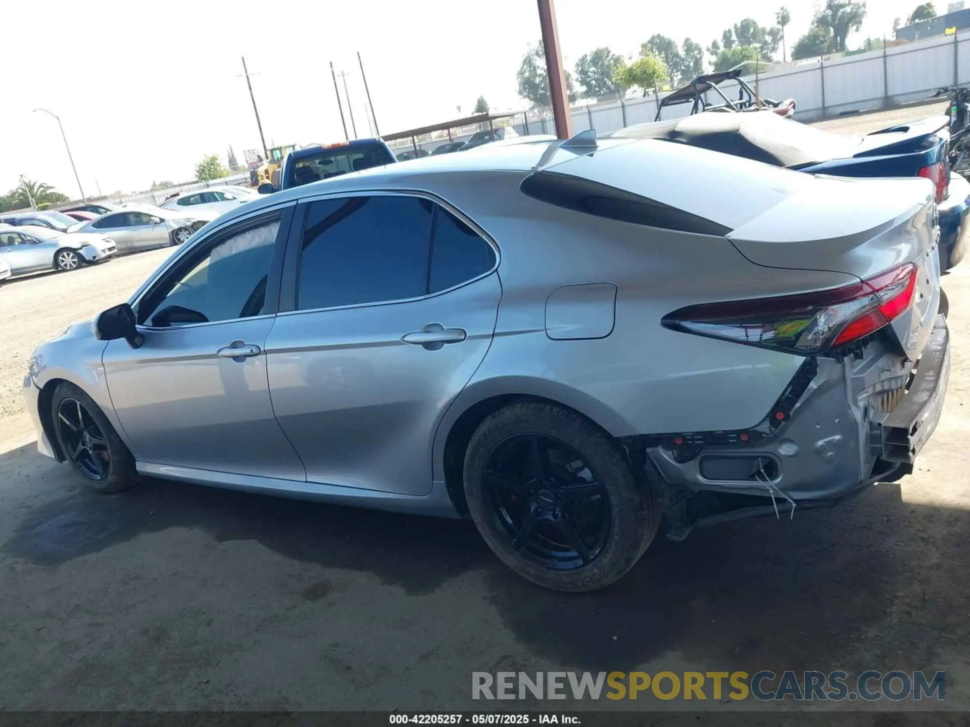 15 fotografías del automóvil dañado 4T1C11AK1NU621288 TOYOTA CAMRY 2022