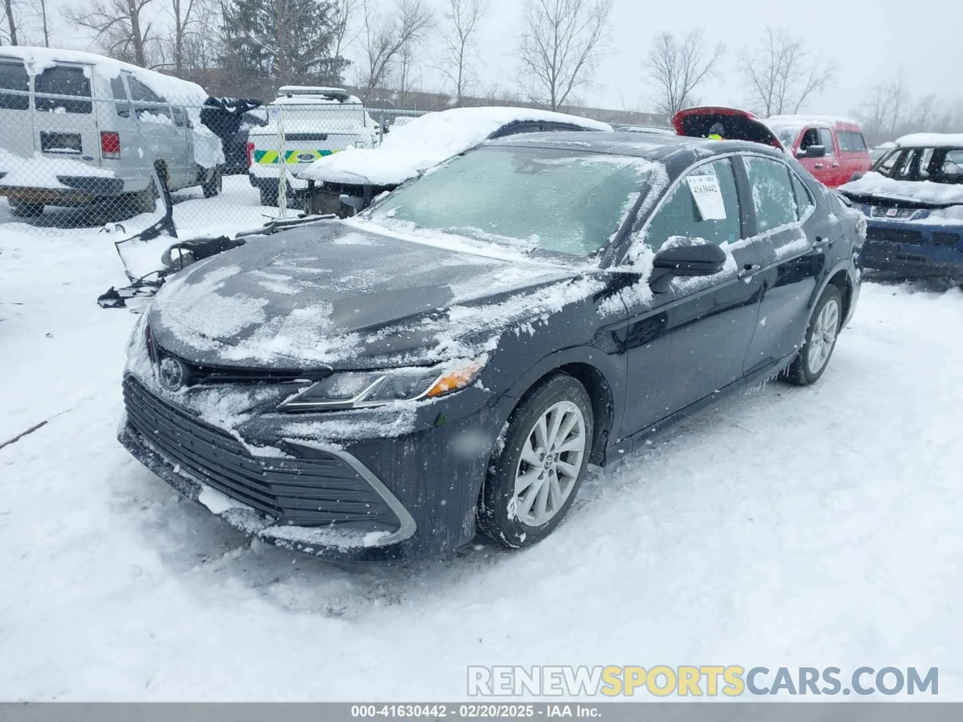 2 fotografías del automóvil dañado 4T1C11AK1NU650824 TOYOTA CAMRY 2022