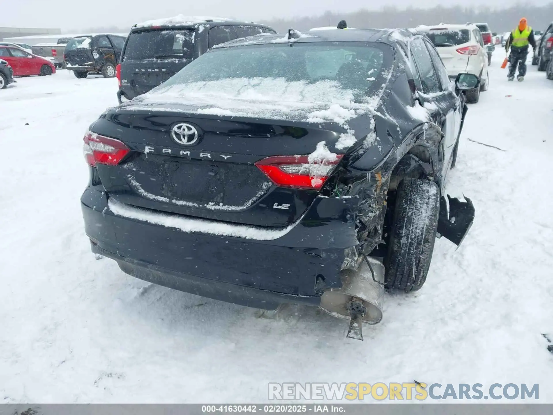 4 fotografías del automóvil dañado 4T1C11AK1NU650824 TOYOTA CAMRY 2022