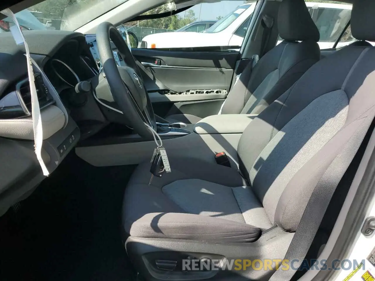7 fotografías del automóvil dañado 4T1C11AK1NU652671 TOYOTA CAMRY 2022