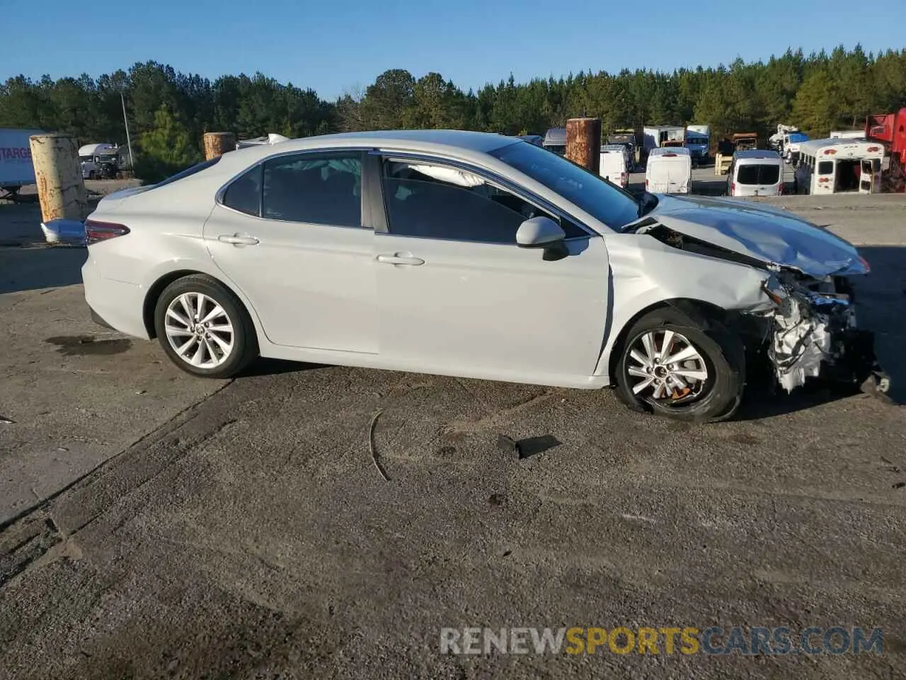 4 fotografías del automóvil dañado 4T1C11AK2NU068456 TOYOTA CAMRY 2022