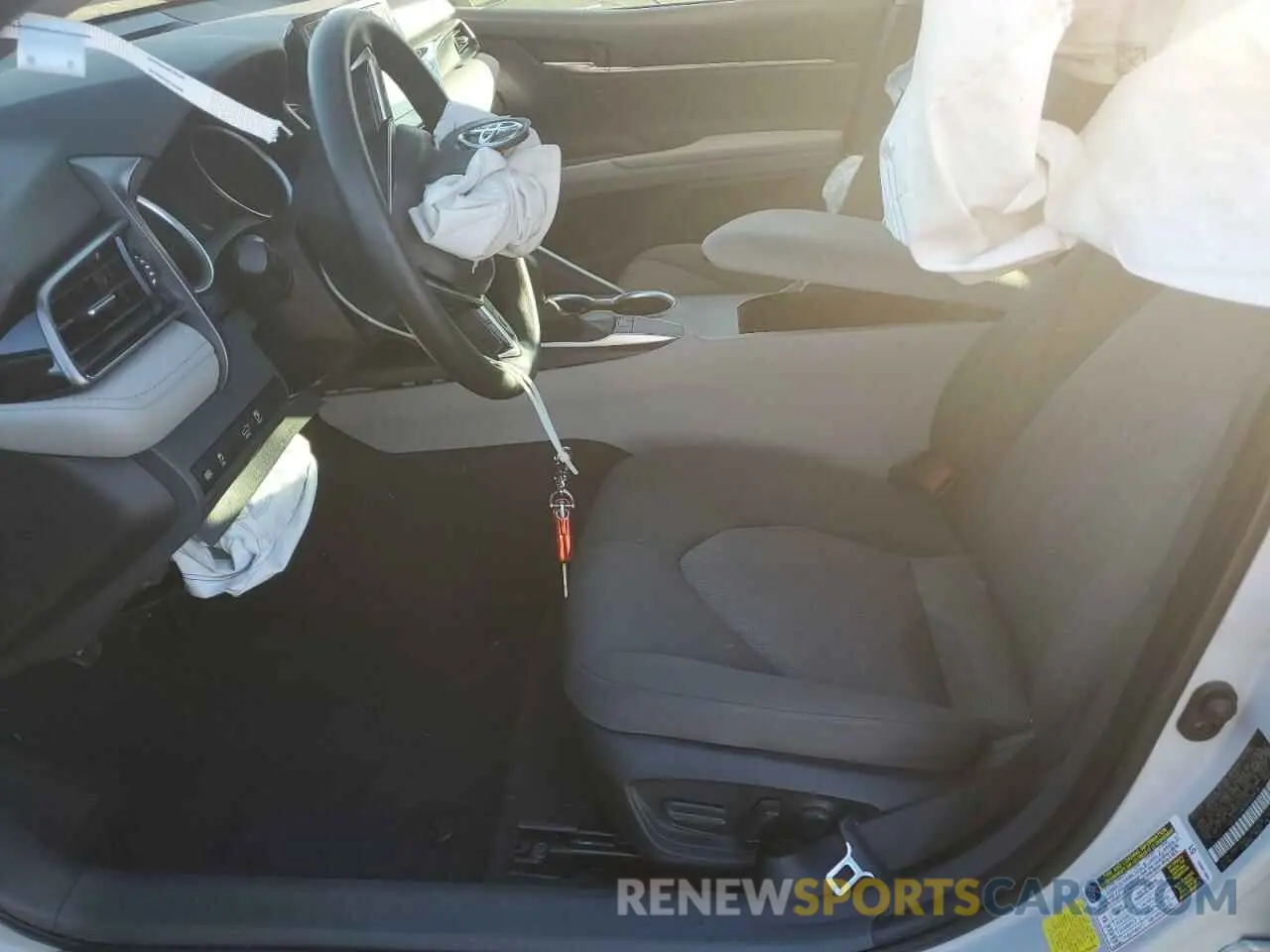 7 fotografías del automóvil dañado 4T1C11AK2NU068456 TOYOTA CAMRY 2022