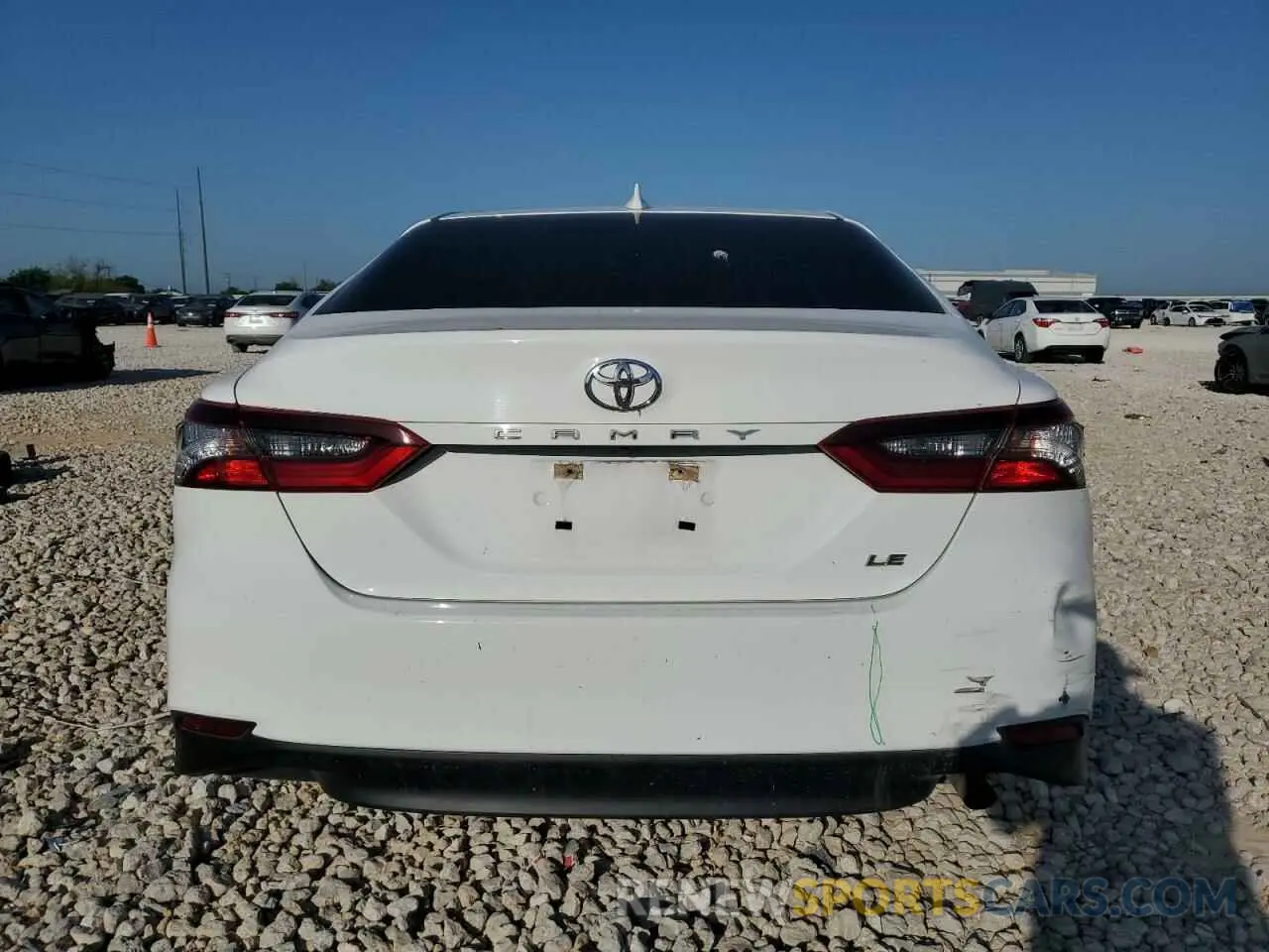 6 fotografías del automóvil dañado 4T1C11AK2NU679006 TOYOTA CAMRY 2022