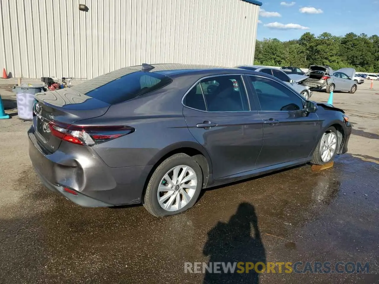 3 fotografías del automóvil dañado 4T1C11AK2NU680933 TOYOTA CAMRY 2022