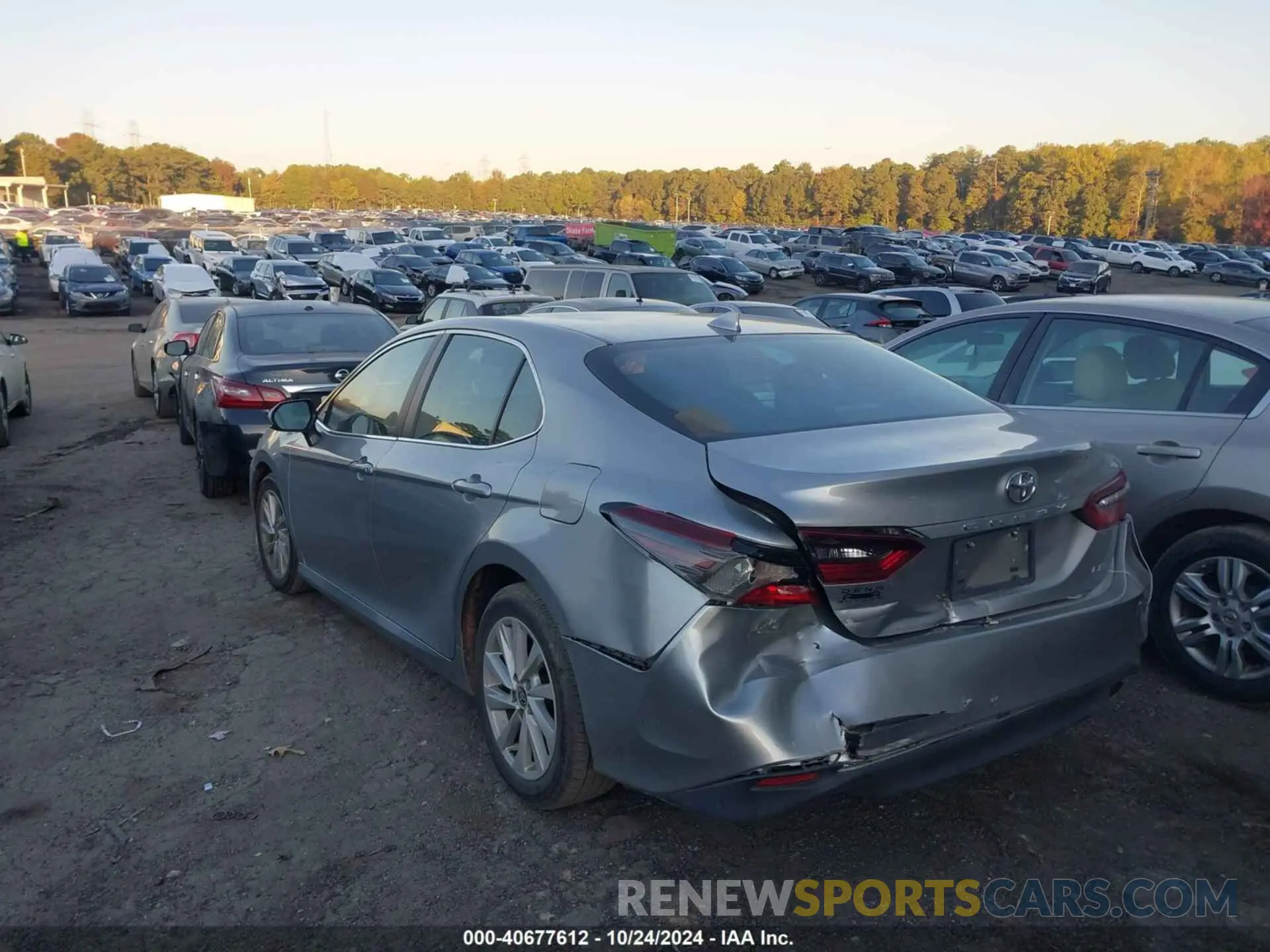 3 fotografías del automóvil dañado 4T1C11AK3NU032307 TOYOTA CAMRY 2022