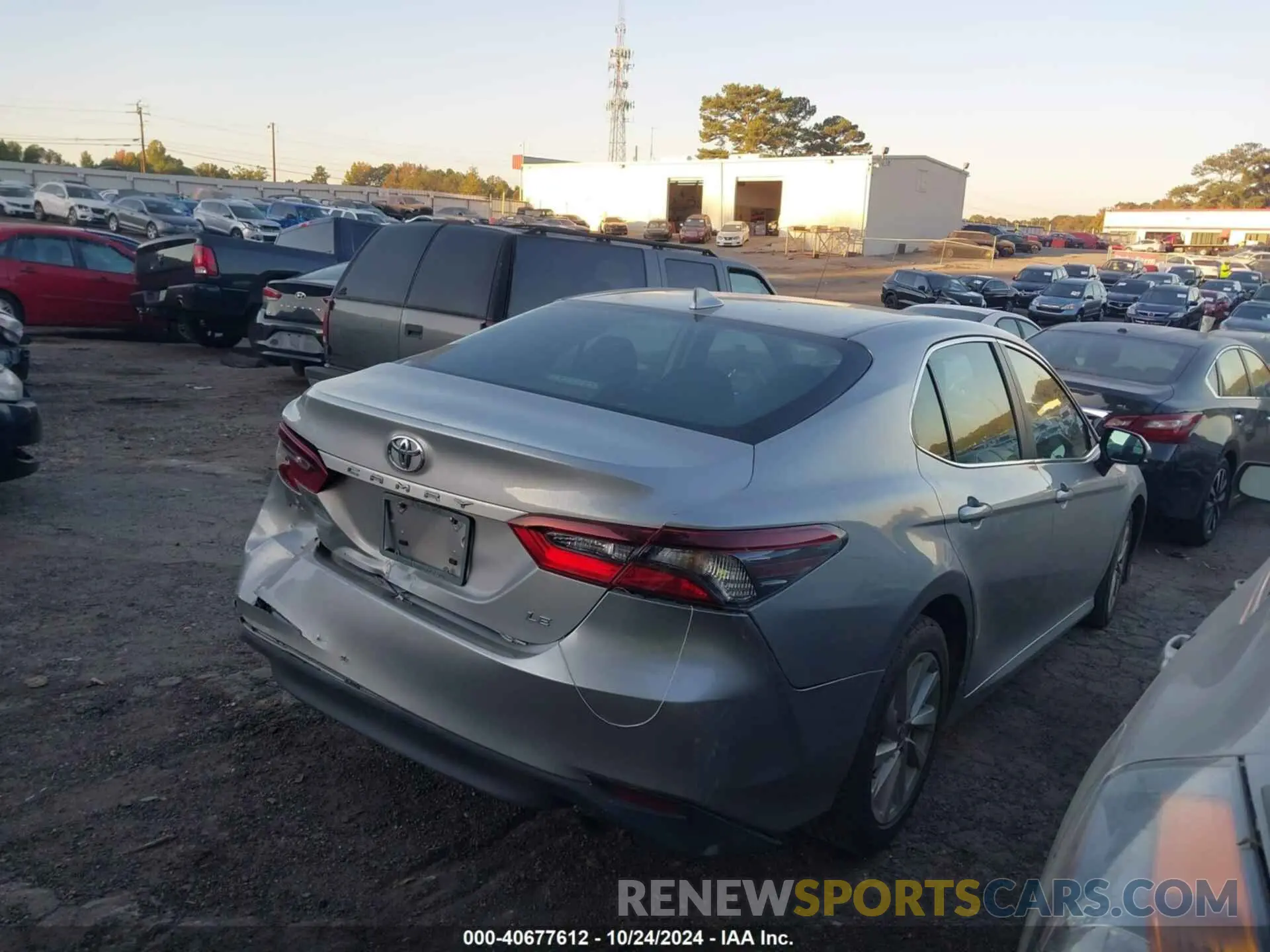 4 fotografías del automóvil dañado 4T1C11AK3NU032307 TOYOTA CAMRY 2022