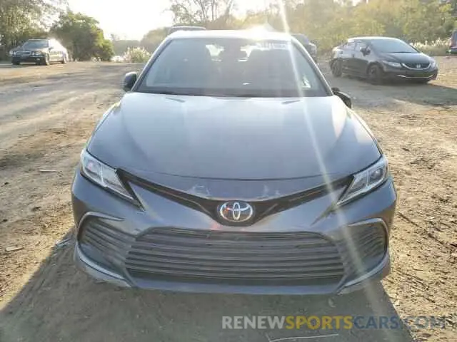 5 fotografías del automóvil dañado 4T1C11AK3NU046479 TOYOTA CAMRY 2022