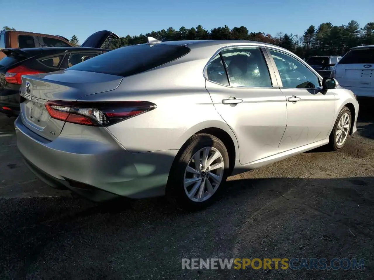 3 fotografías del automóvil dañado 4T1C11AK3NU046983 TOYOTA CAMRY 2022