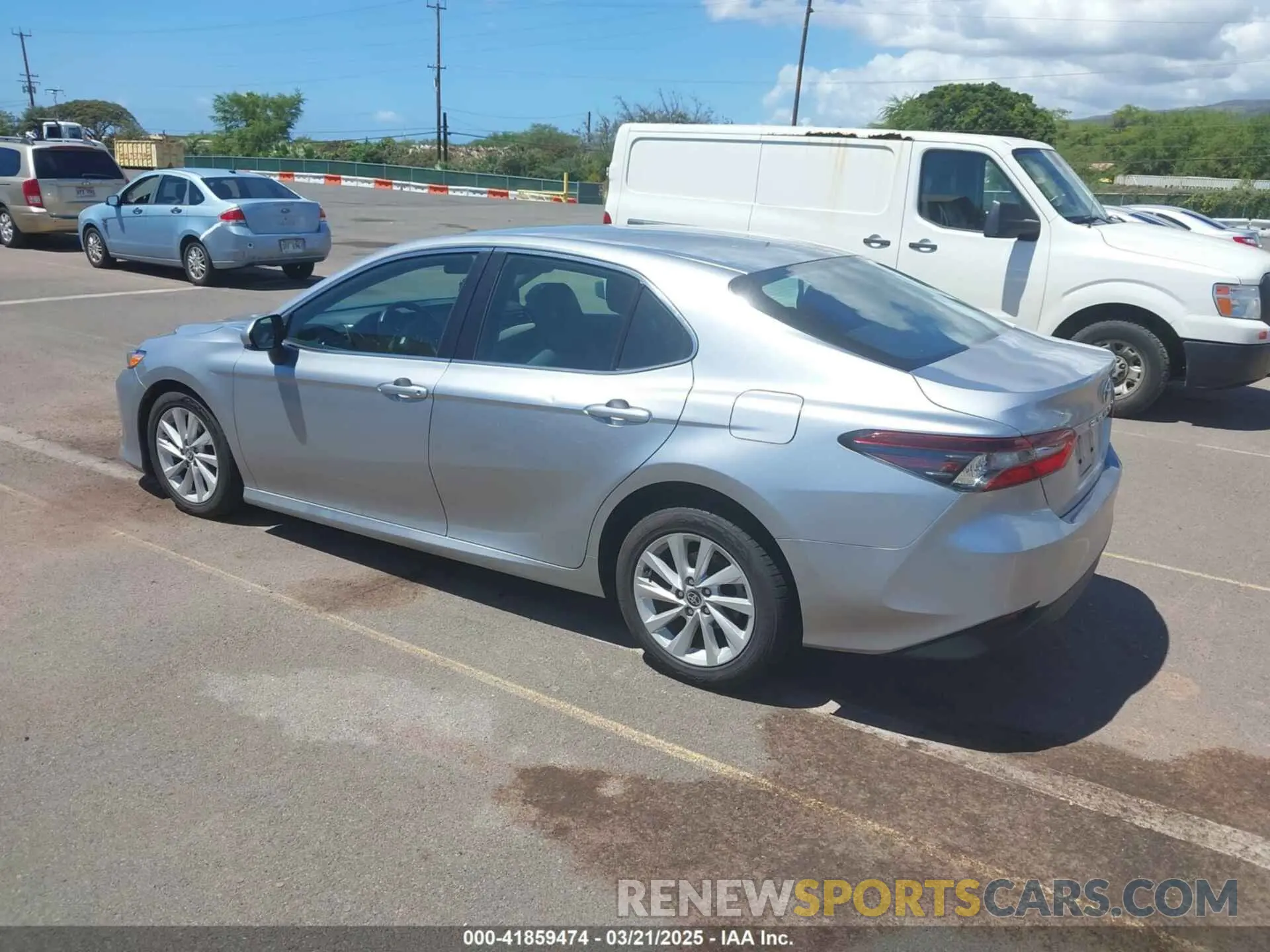 3 fotografías del automóvil dañado 4T1C11AK3NU638299 TOYOTA CAMRY 2022