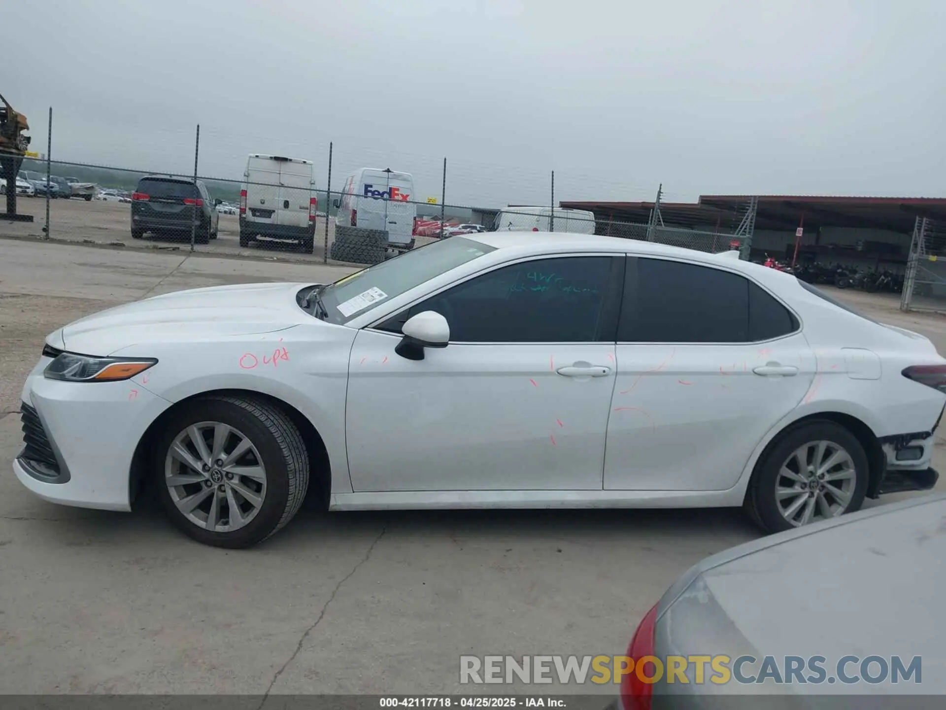 15 fotografías del automóvil dañado 4T1C11AK3NU651909 TOYOTA CAMRY 2022