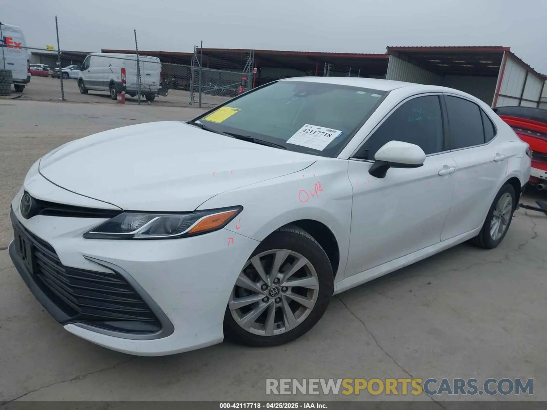 2 fotografías del automóvil dañado 4T1C11AK3NU651909 TOYOTA CAMRY 2022