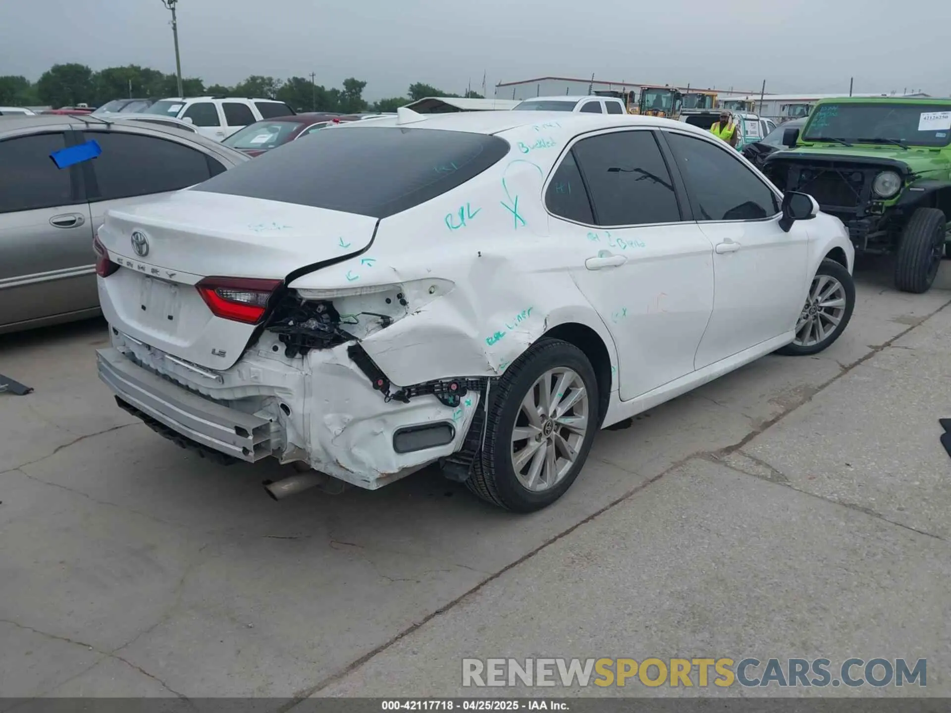 4 fotografías del automóvil dañado 4T1C11AK3NU651909 TOYOTA CAMRY 2022