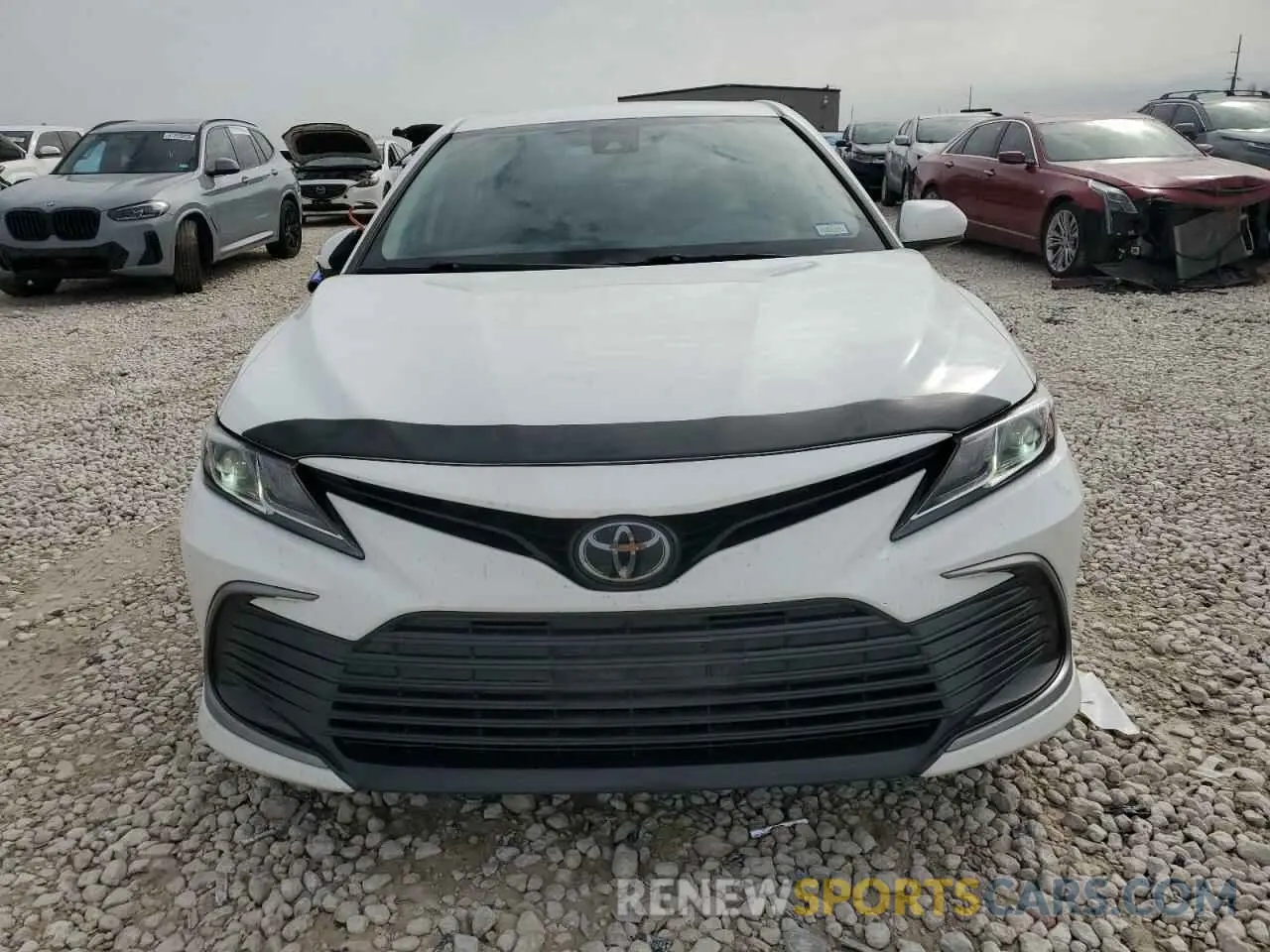 5 fotografías del automóvil dañado 4T1C11AK4NU018884 TOYOTA CAMRY 2022