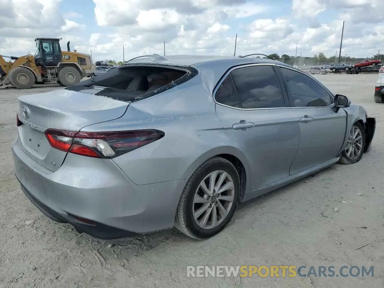 3 fotografías del automóvil dañado 4T1C11AK4NU031876 TOYOTA CAMRY 2022