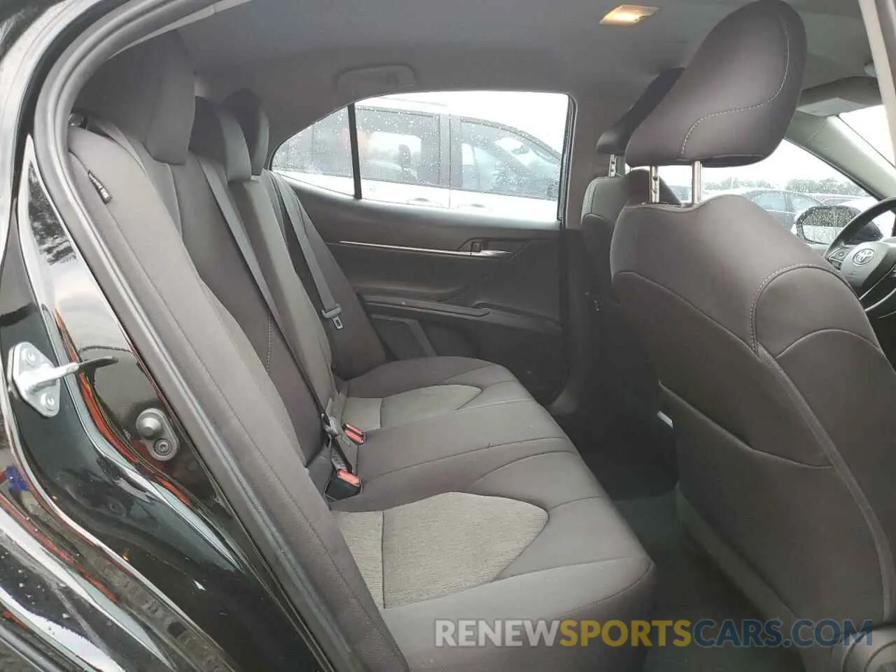 10 fotografías del automóvil dañado 4T1C11AK4NU035734 TOYOTA CAMRY 2022
