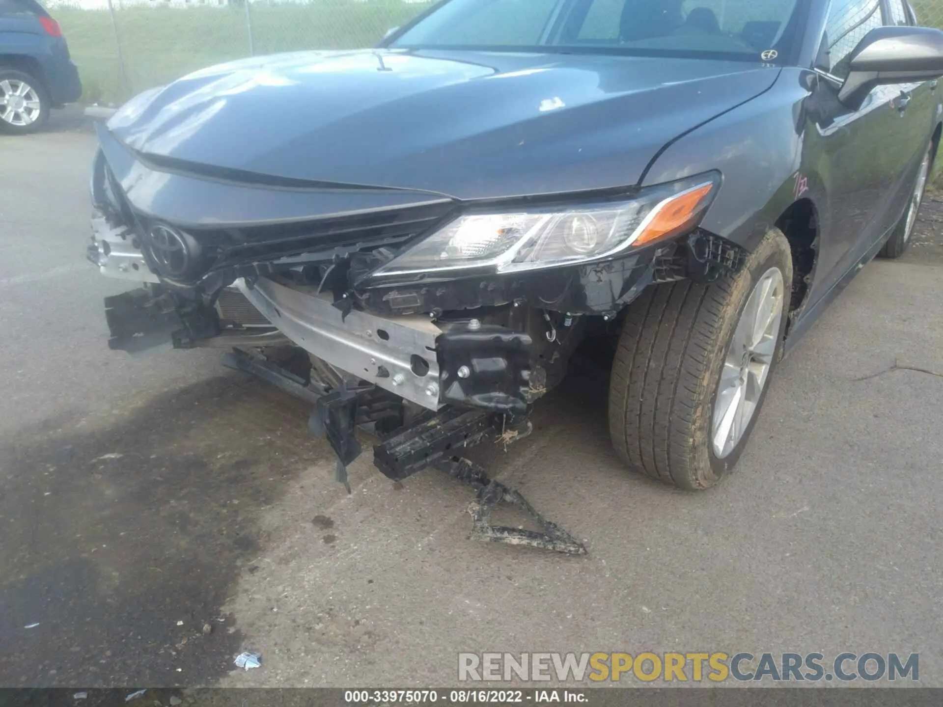 12 fotografías del automóvil dañado 4T1C11AK4NU635301 TOYOTA CAMRY 2022