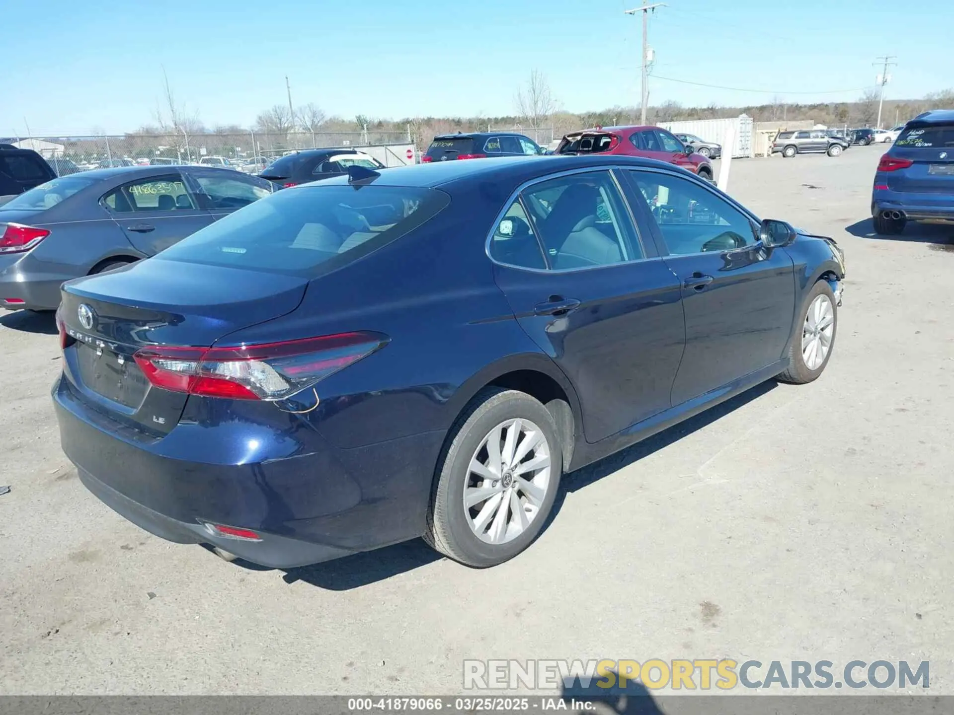 4 fotografías del automóvil dañado 4T1C11AK4NU665771 TOYOTA CAMRY 2022