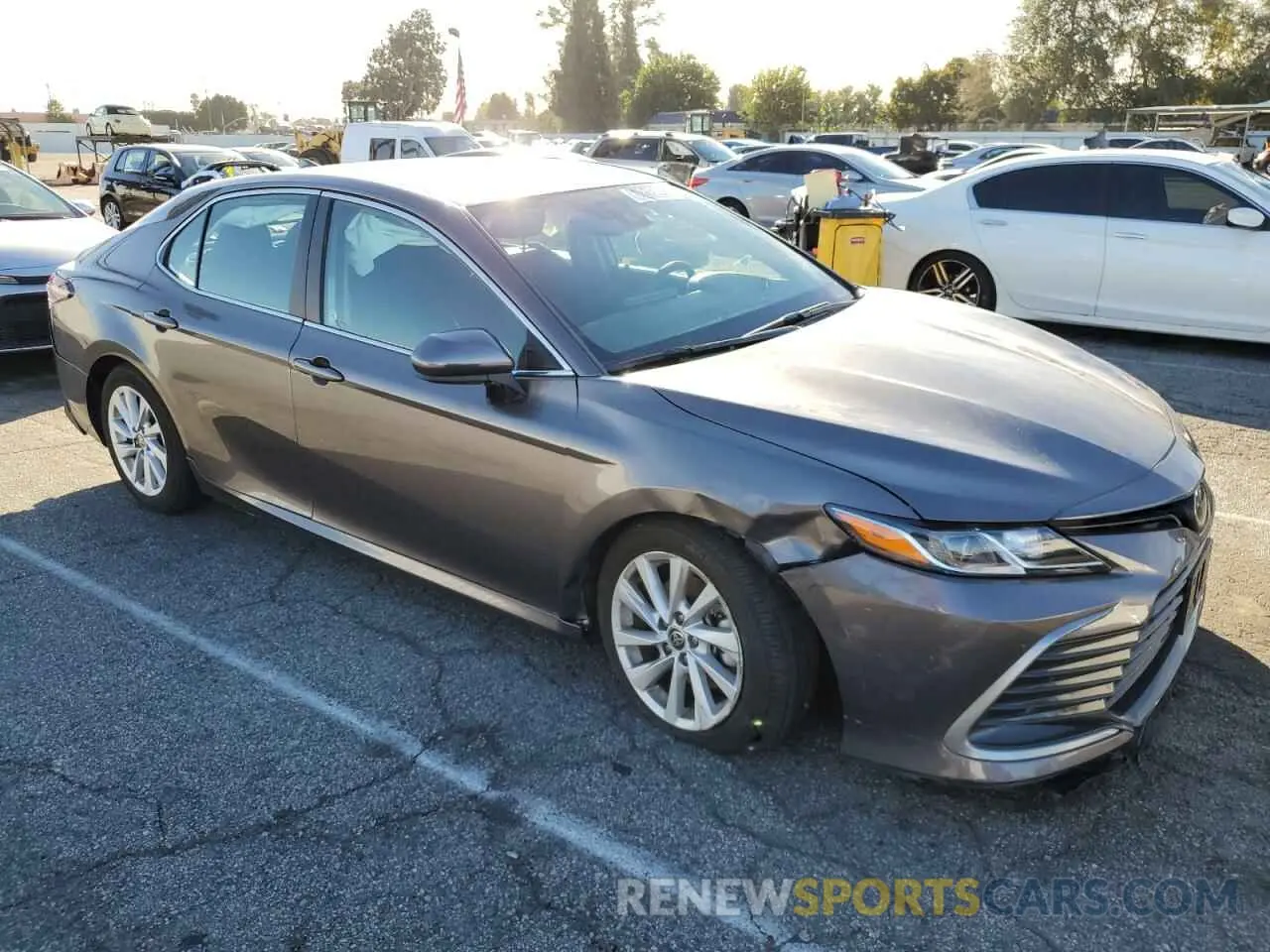 4 fotografías del automóvil dañado 4T1C11AK4NU666001 TOYOTA CAMRY 2022