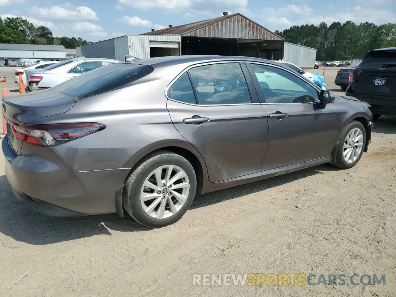 3 fotografías del automóvil dañado 4T1C11AK4NU673949 TOYOTA CAMRY 2022