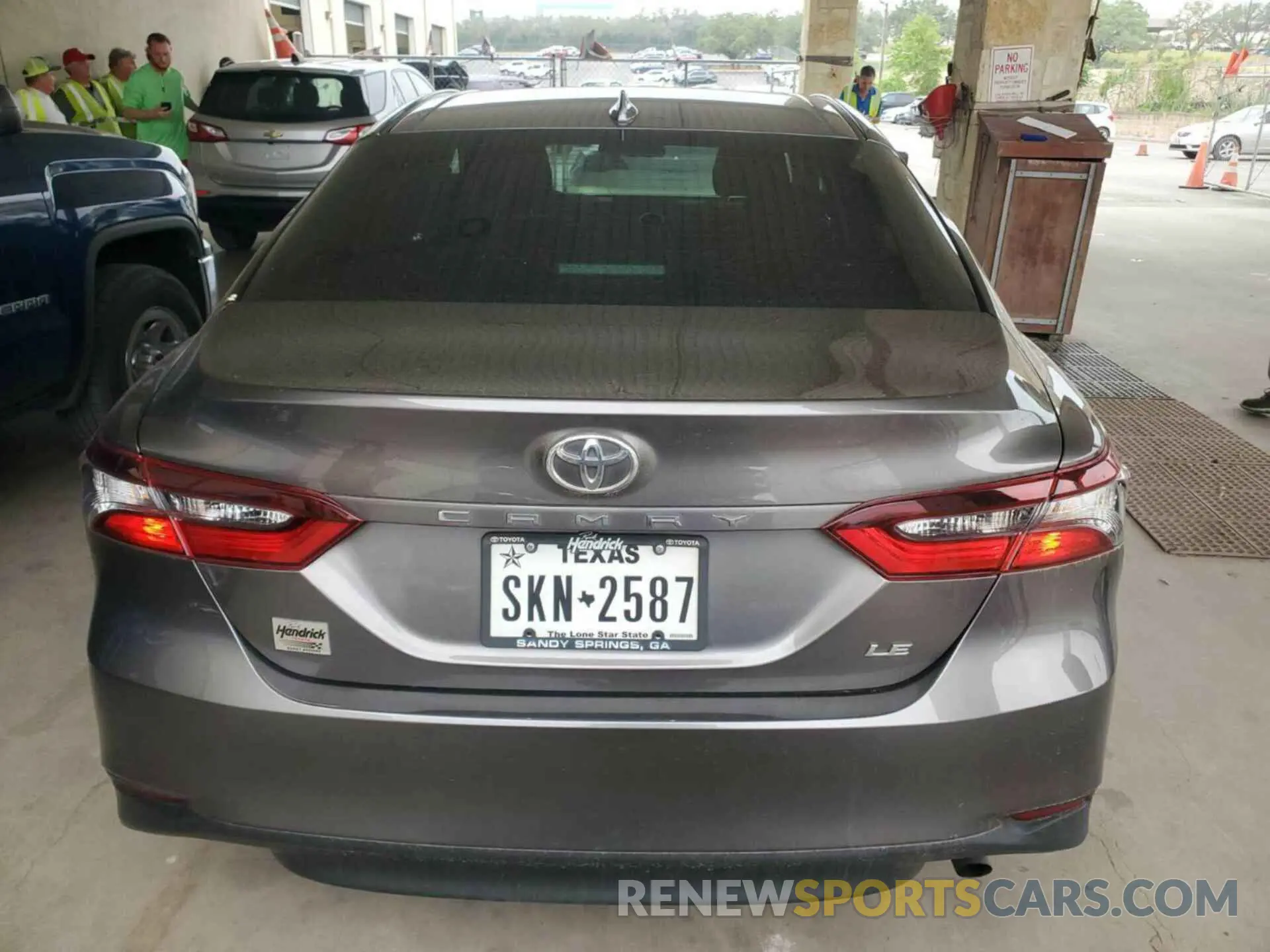 7 fotografías del automóvil dañado 4T1C11AK4NU678973 TOYOTA CAMRY 2022