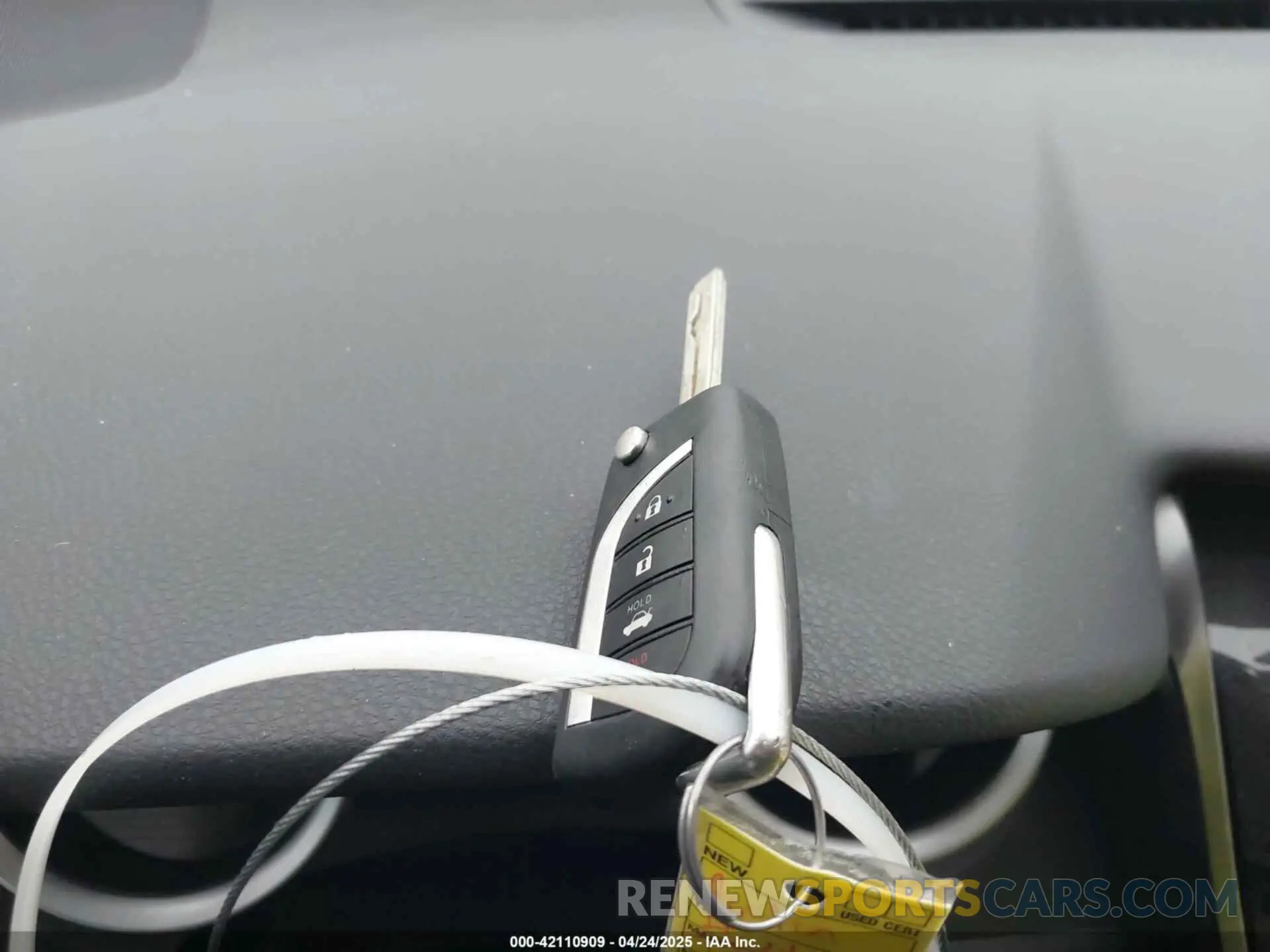 11 fotografías del automóvil dañado 4T1C11AK5NU004475 TOYOTA CAMRY 2022
