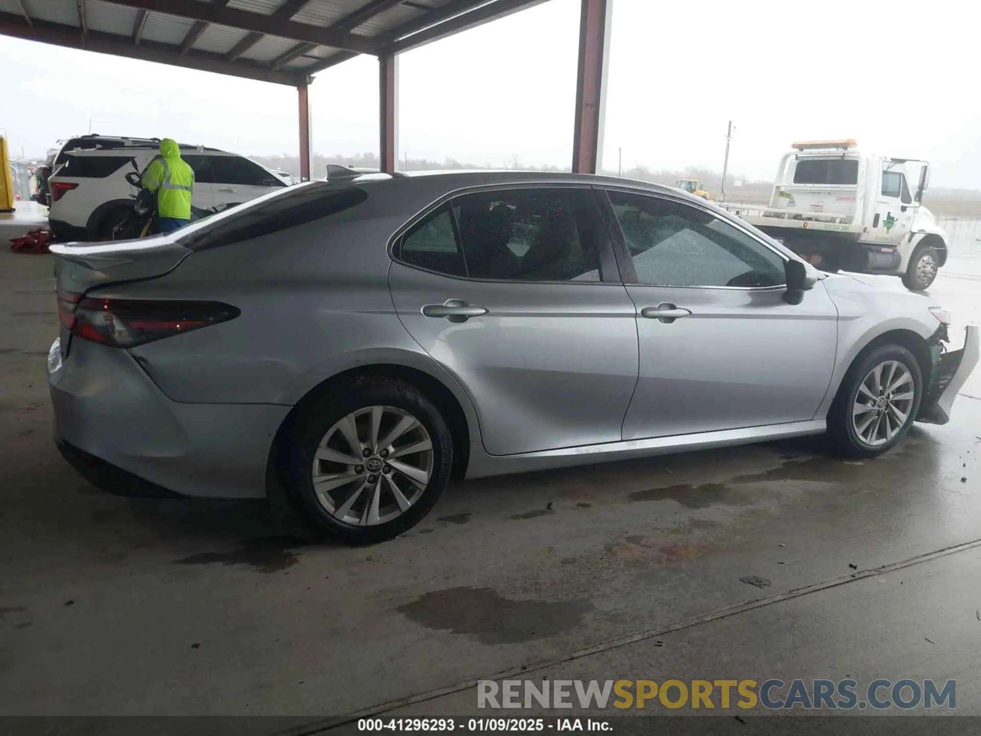 13 fotografías del automóvil dañado 4T1C11AK5NU690579 TOYOTA CAMRY 2022
