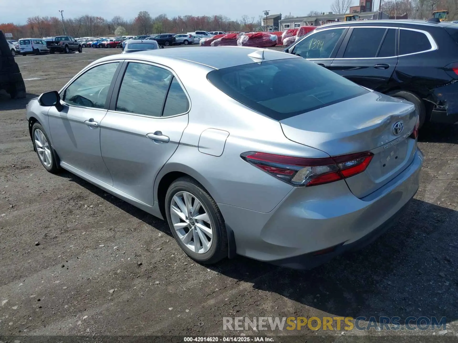 3 fotografías del automóvil dañado 4T1C11AK5NU694406 TOYOTA CAMRY 2022