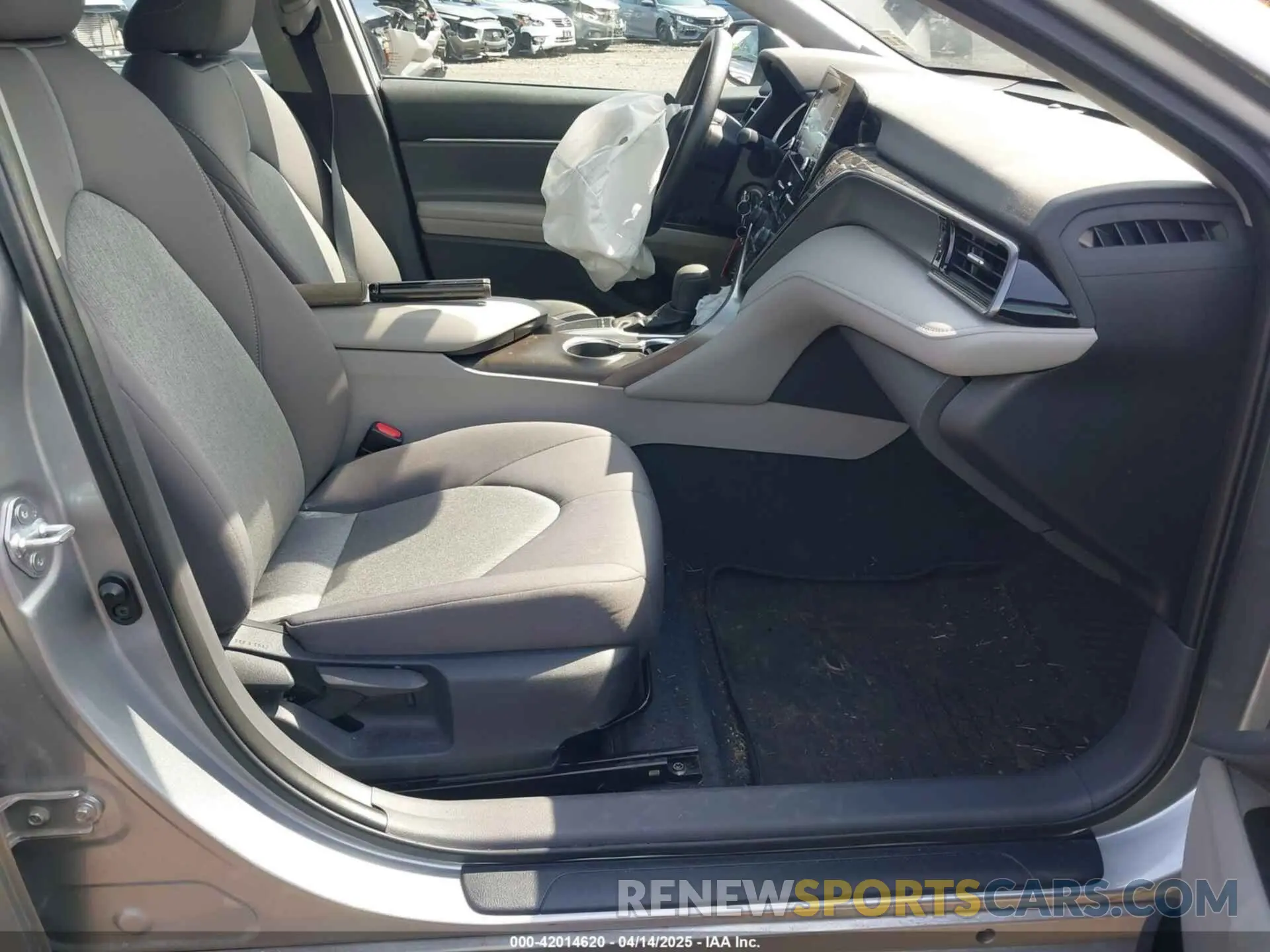 5 fotografías del automóvil dañado 4T1C11AK5NU694406 TOYOTA CAMRY 2022